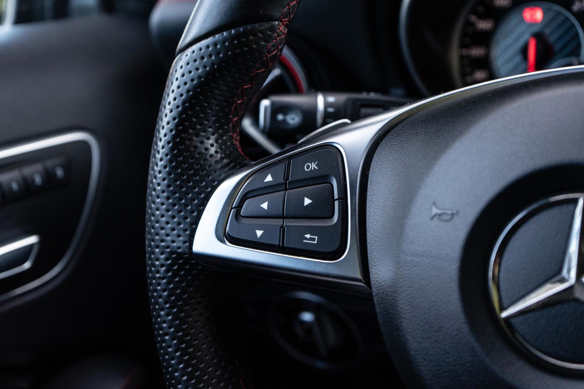Mercedes-Benz A-klasse AMG 45 4MATIC (2016), foto 23