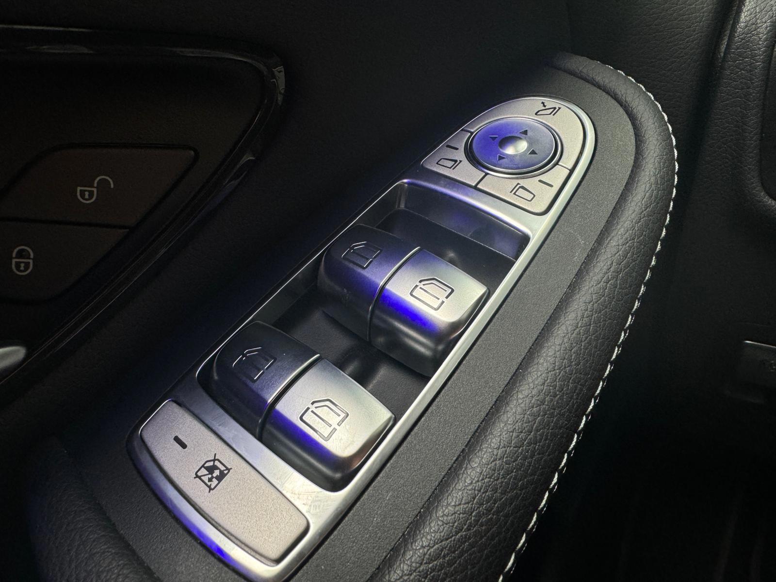 Mercedes-Benz GLC-klasse 300e 4MATIC Premium (2021), foto 23