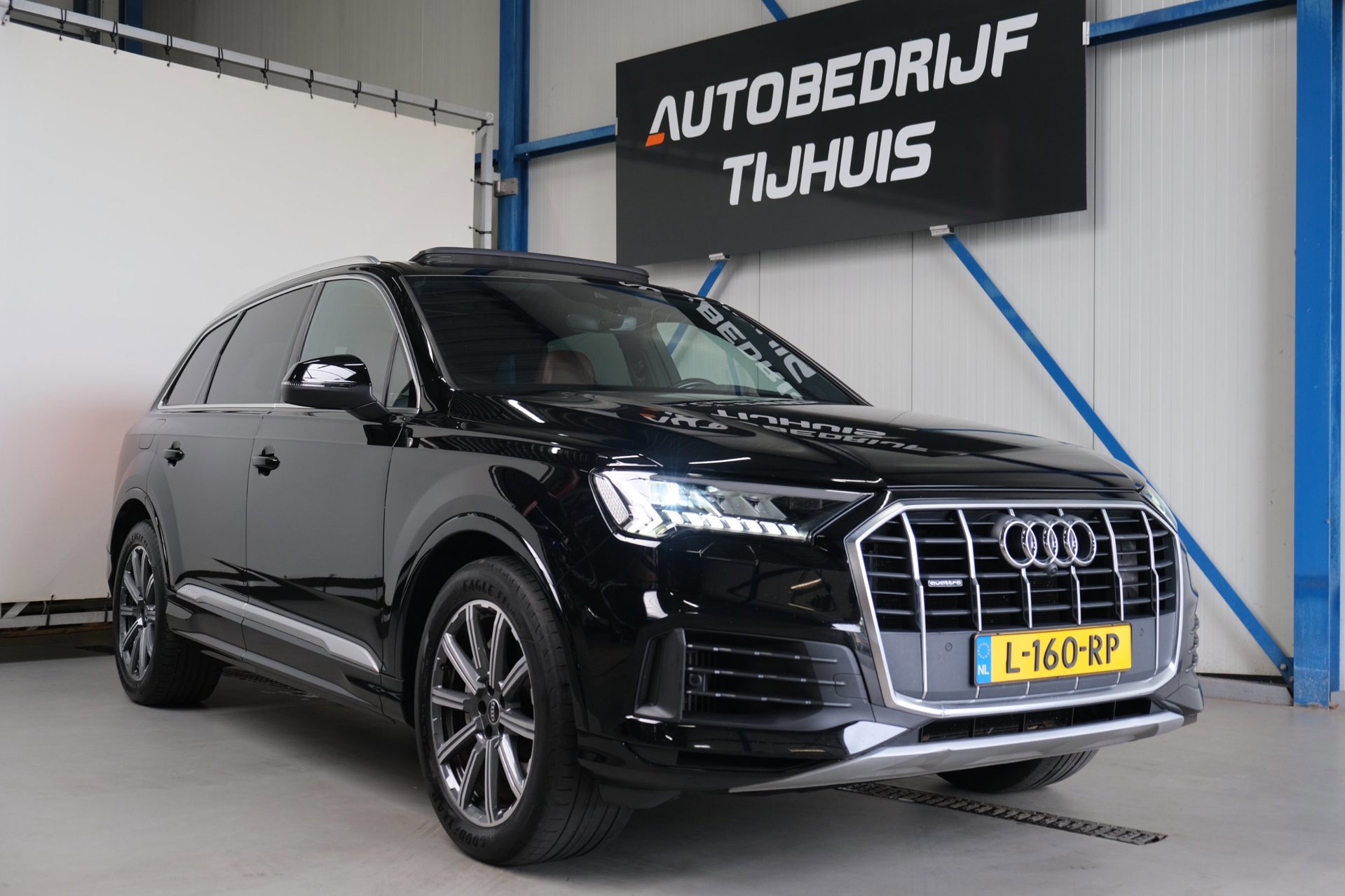 Audi Q7 55 TFSI e quattro Pro Line (2021), foto 2