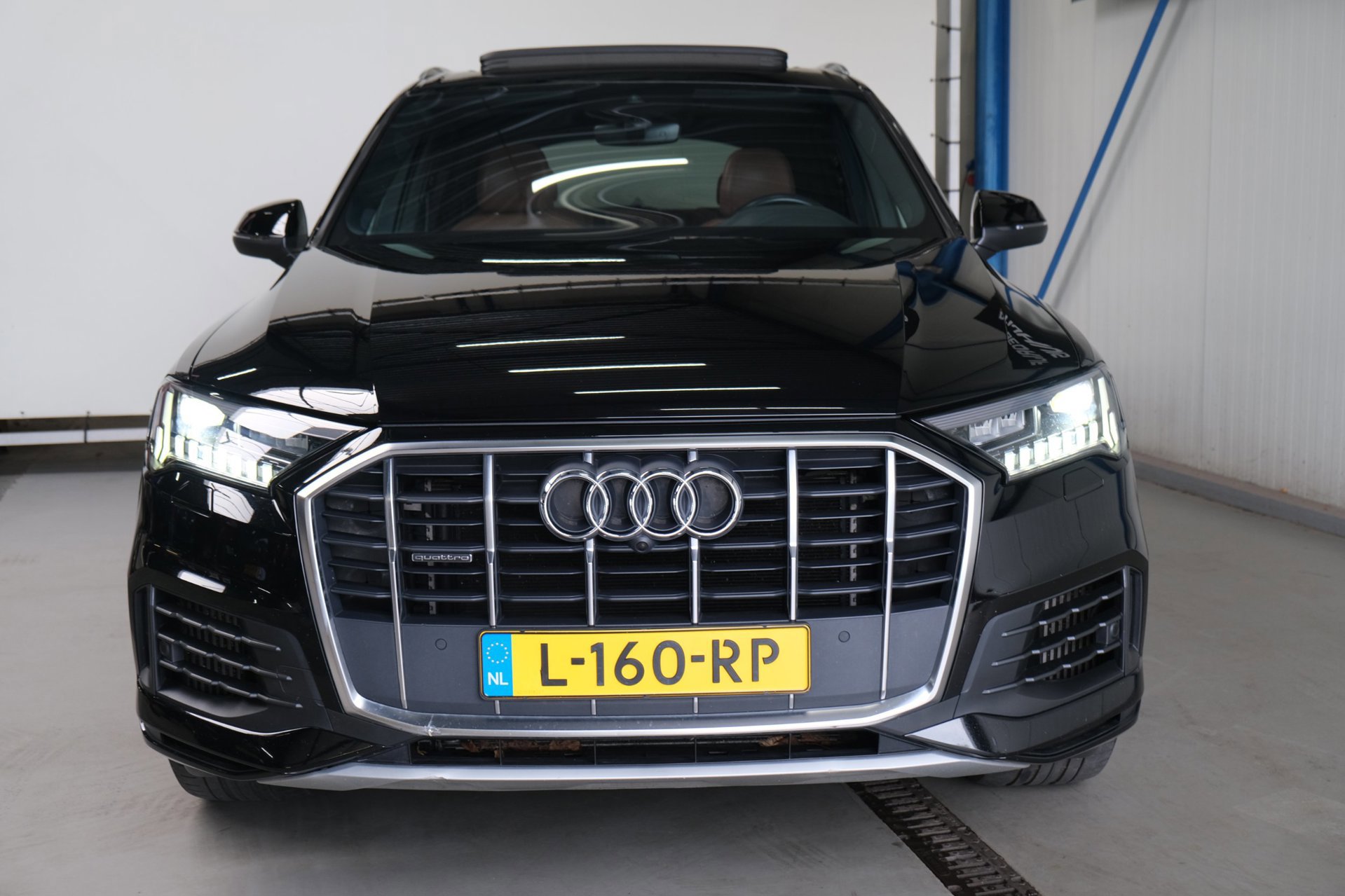 Audi Q7 55 TFSI e quattro Pro Line (2021), foto 4