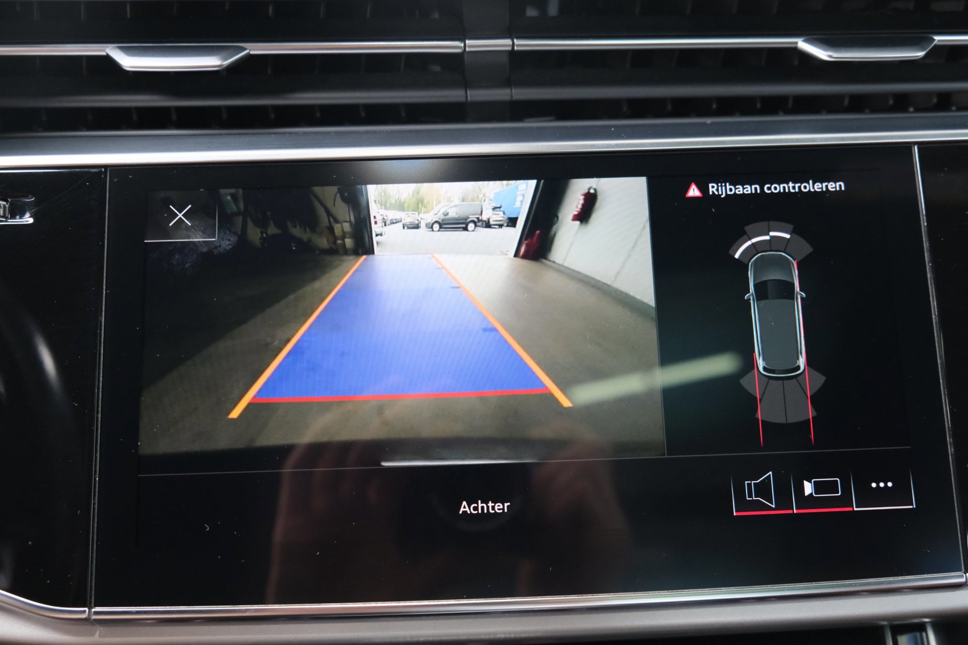 Audi Q7 55 TFSI e quattro Pro Line (2021), foto 35