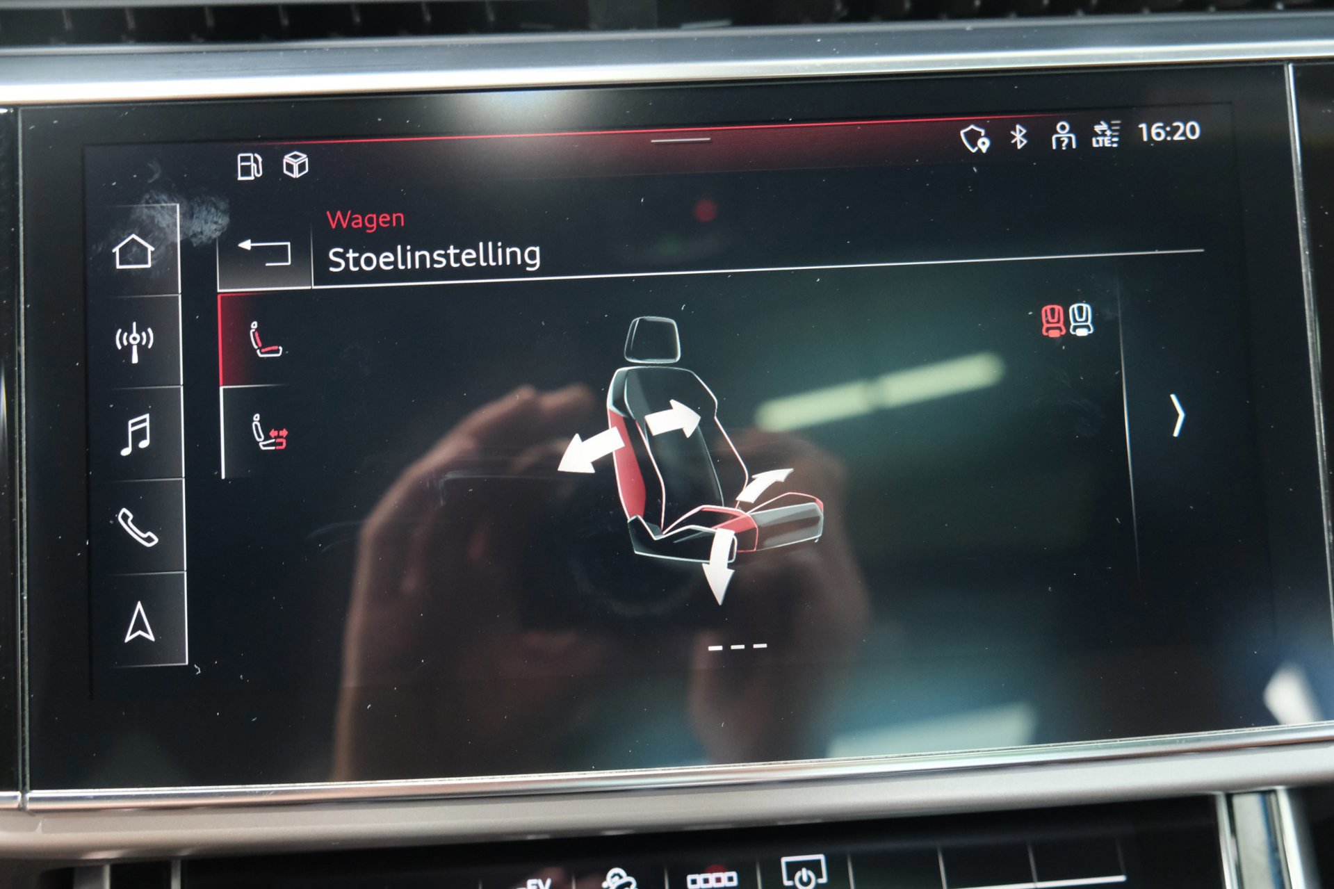 Audi Q7 55 TFSI e quattro Pro Line (2021), foto 36