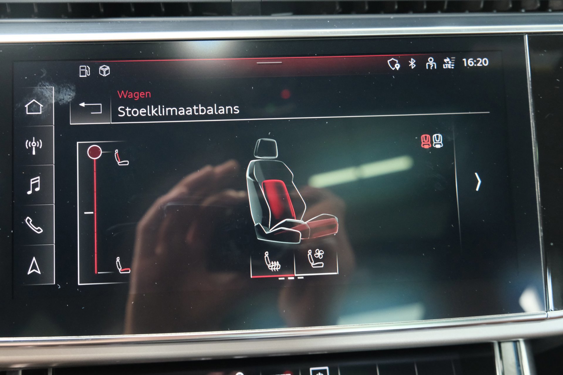 Audi Q7 55 TFSI e quattro Pro Line (2021), foto 37