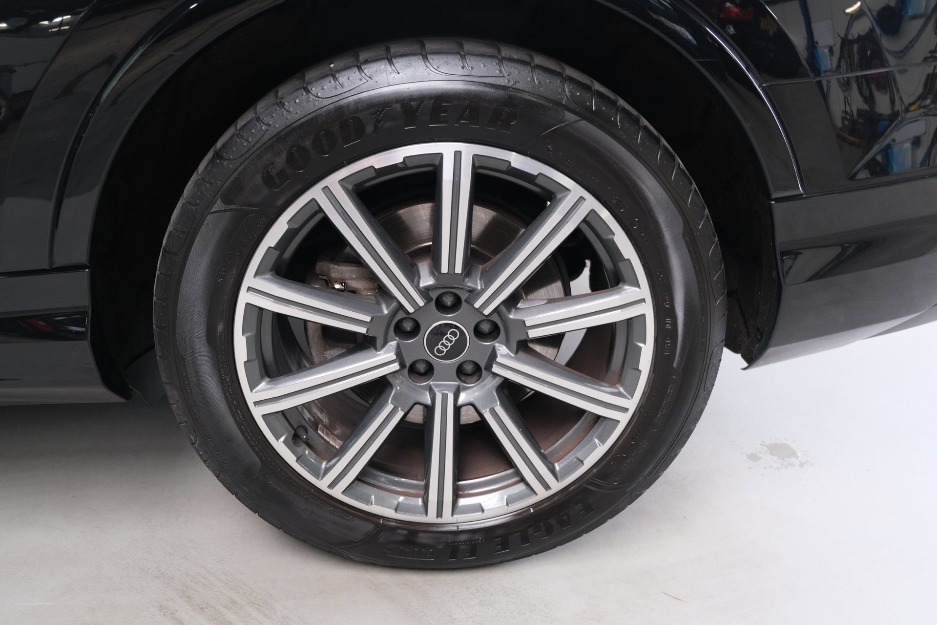 Audi Q7 55 TFSI e quattro Pro Line (2021), foto 54