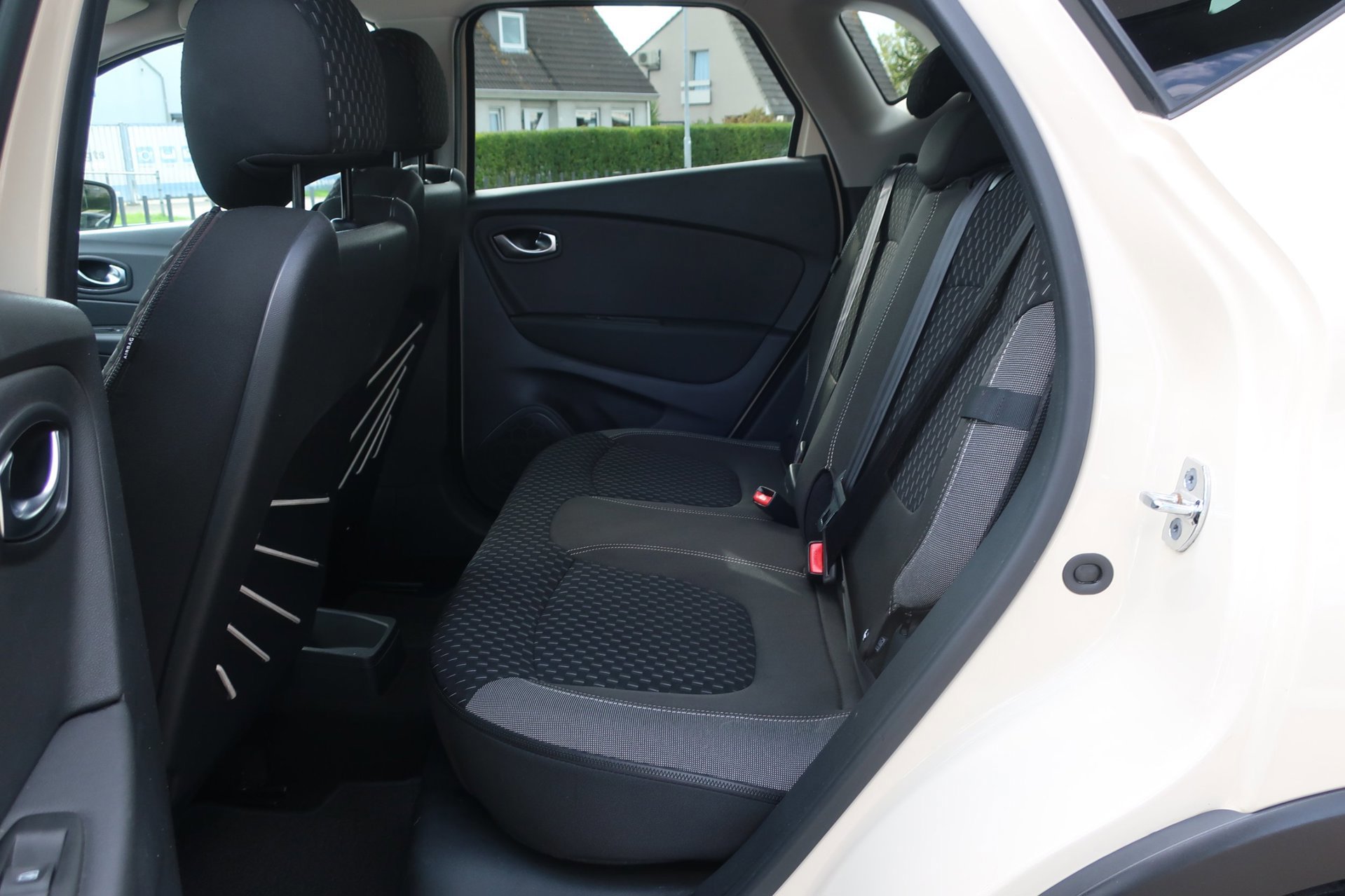 Renault Captur 0.9 TCe Intens 2e (2017), foto 21