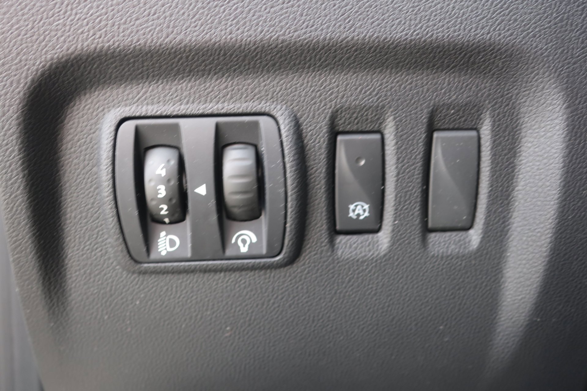 Renault Captur 0.9 TCe Intens 2e (2017), foto 24