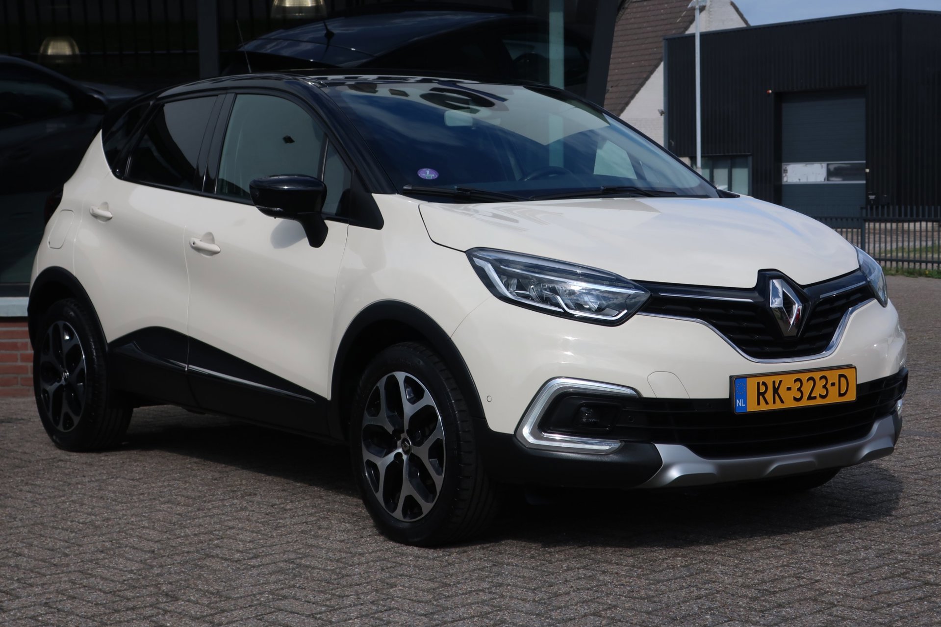 Renault Captur 0.9 TCe Intens 2e (2017), foto 6