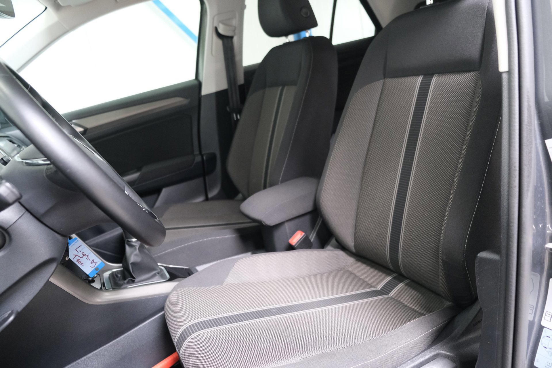 Volkswagen T-Roc 1.0 TSI Style (2021), foto 12