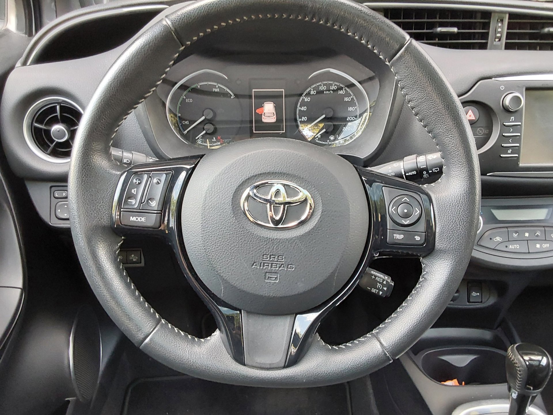 Toyota Yaris 1.5 Hybrid Premium (2018), foto 13