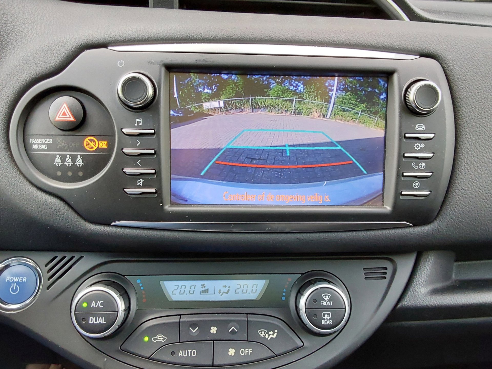 Toyota Yaris 1.5 Hybrid Premium (2018), foto 15