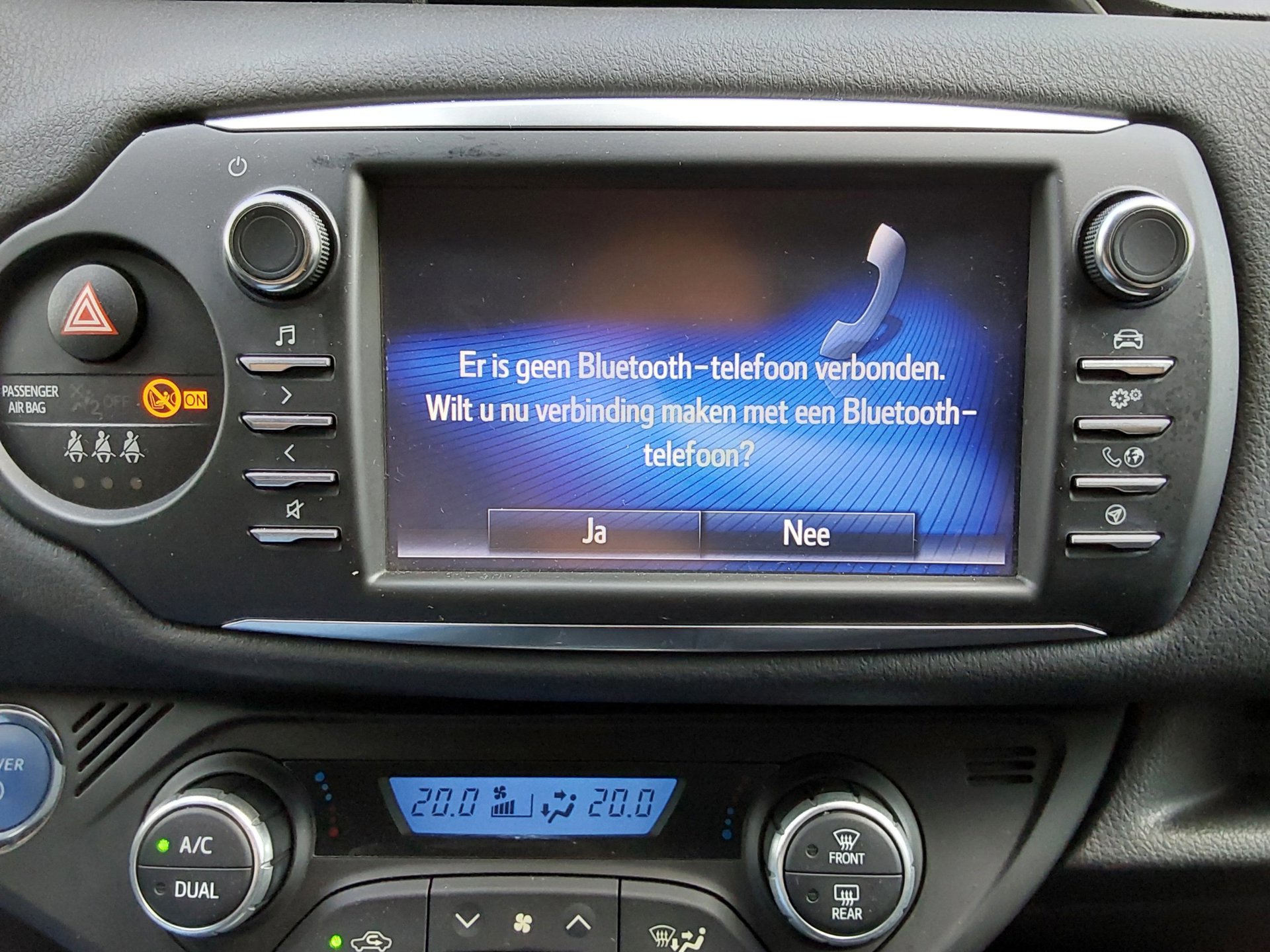 Toyota Yaris 1.5 Hybrid Premium (2018), foto 17
