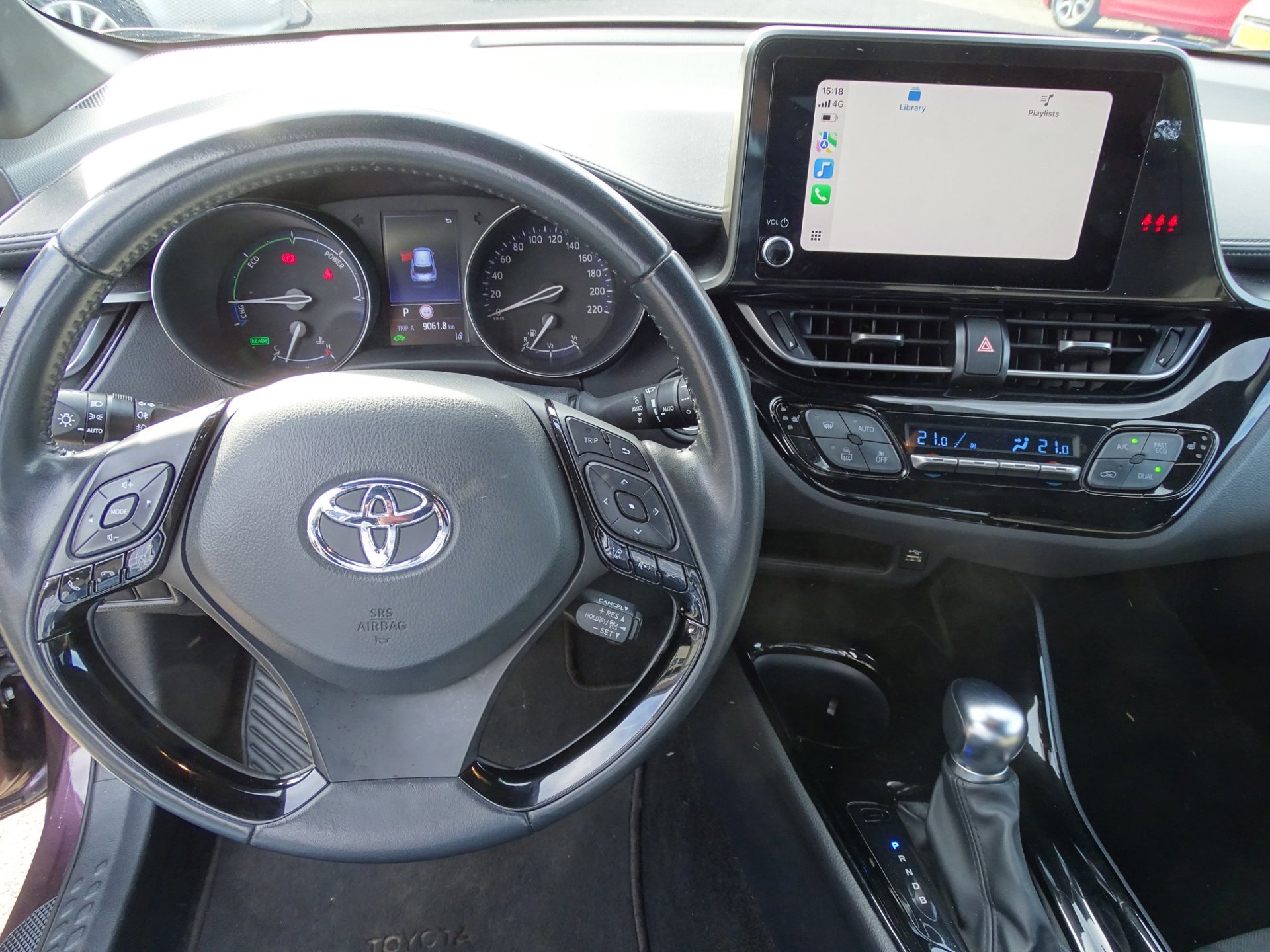 Toyota C-HR 1.8 Hybrid Dynamic (2023), foto 11