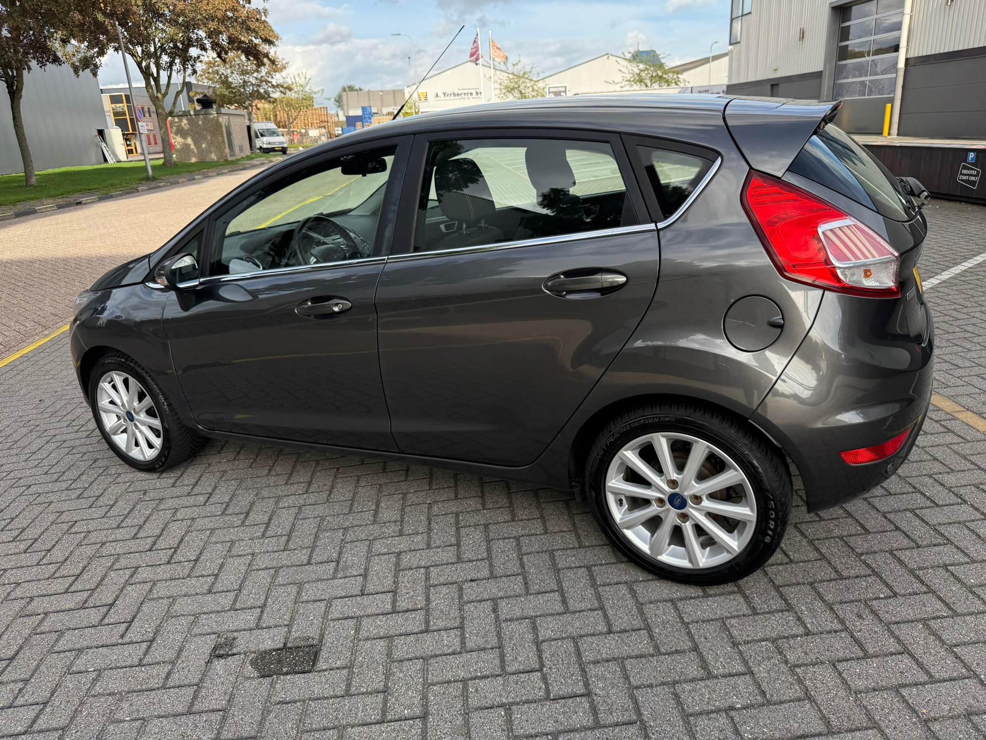 Ford Fiesta 1.0 EcoBoost Titanium (2017), foto 8