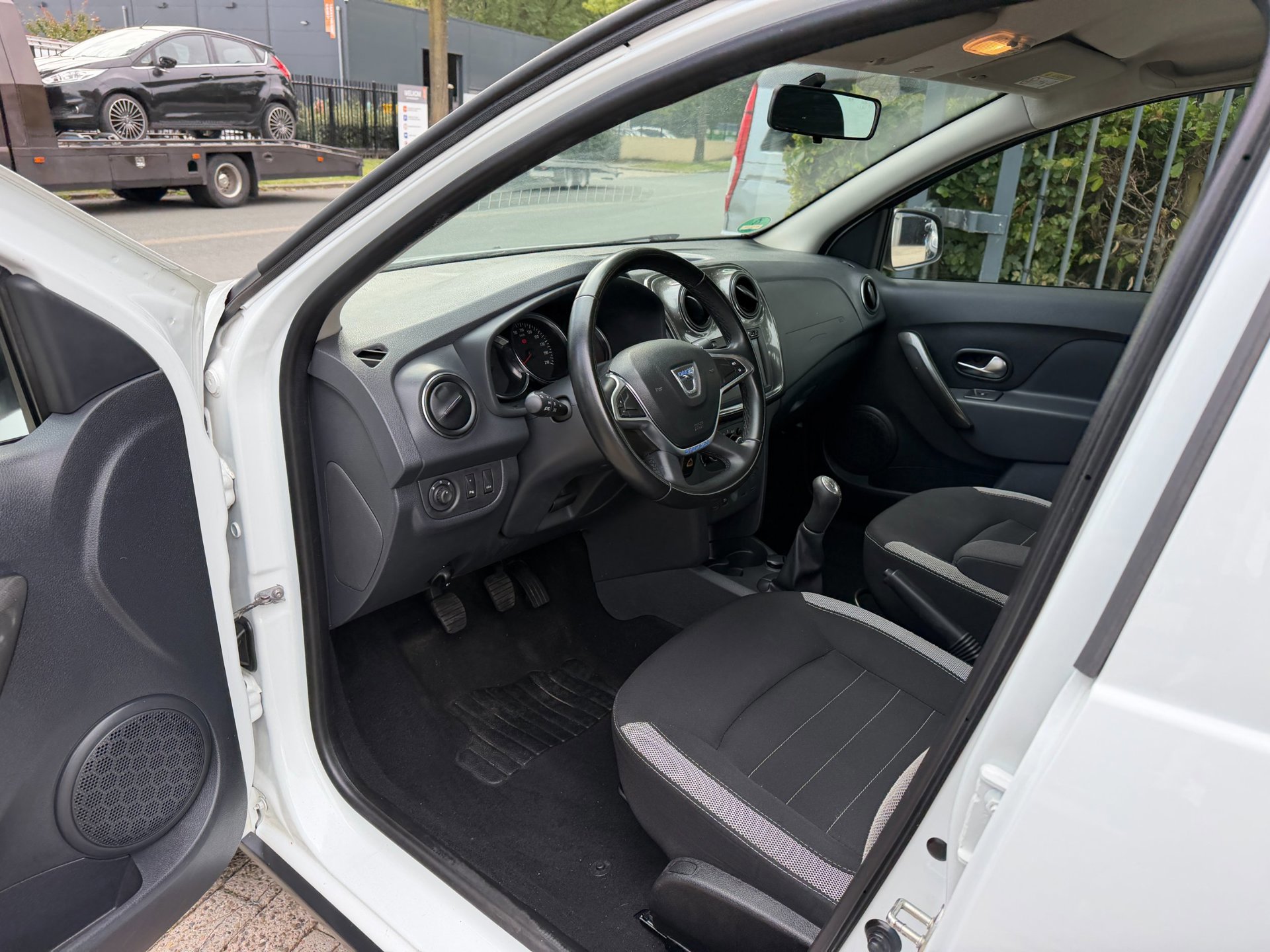 Dacia Sandero 0.9 TCe SL Stepway (2019), foto 24