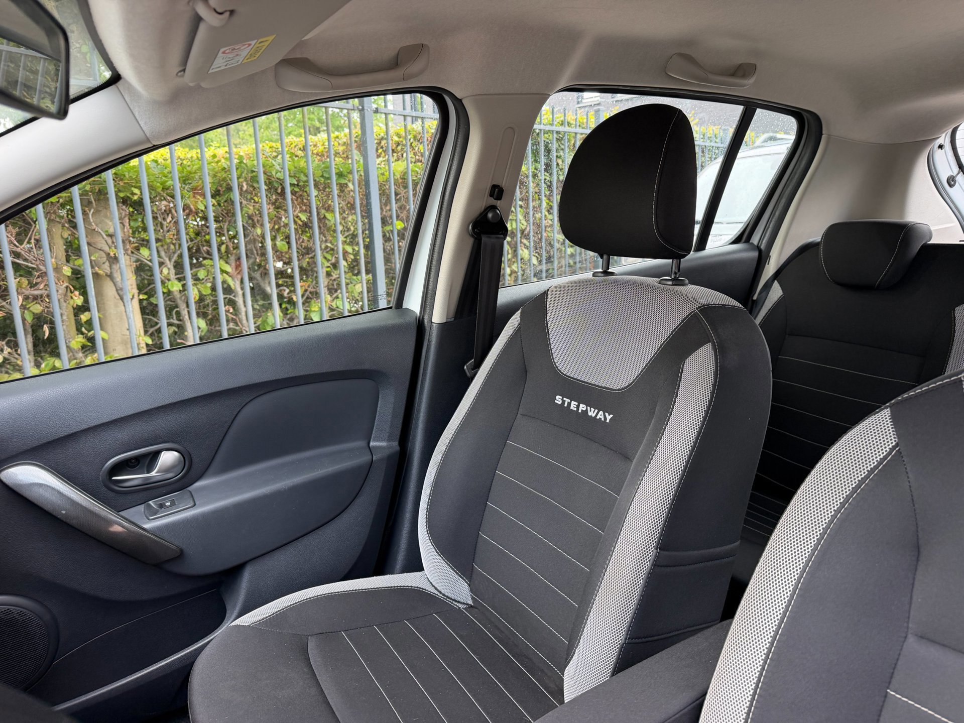 Dacia Sandero 0.9 TCe SL Stepway (2019), foto 29