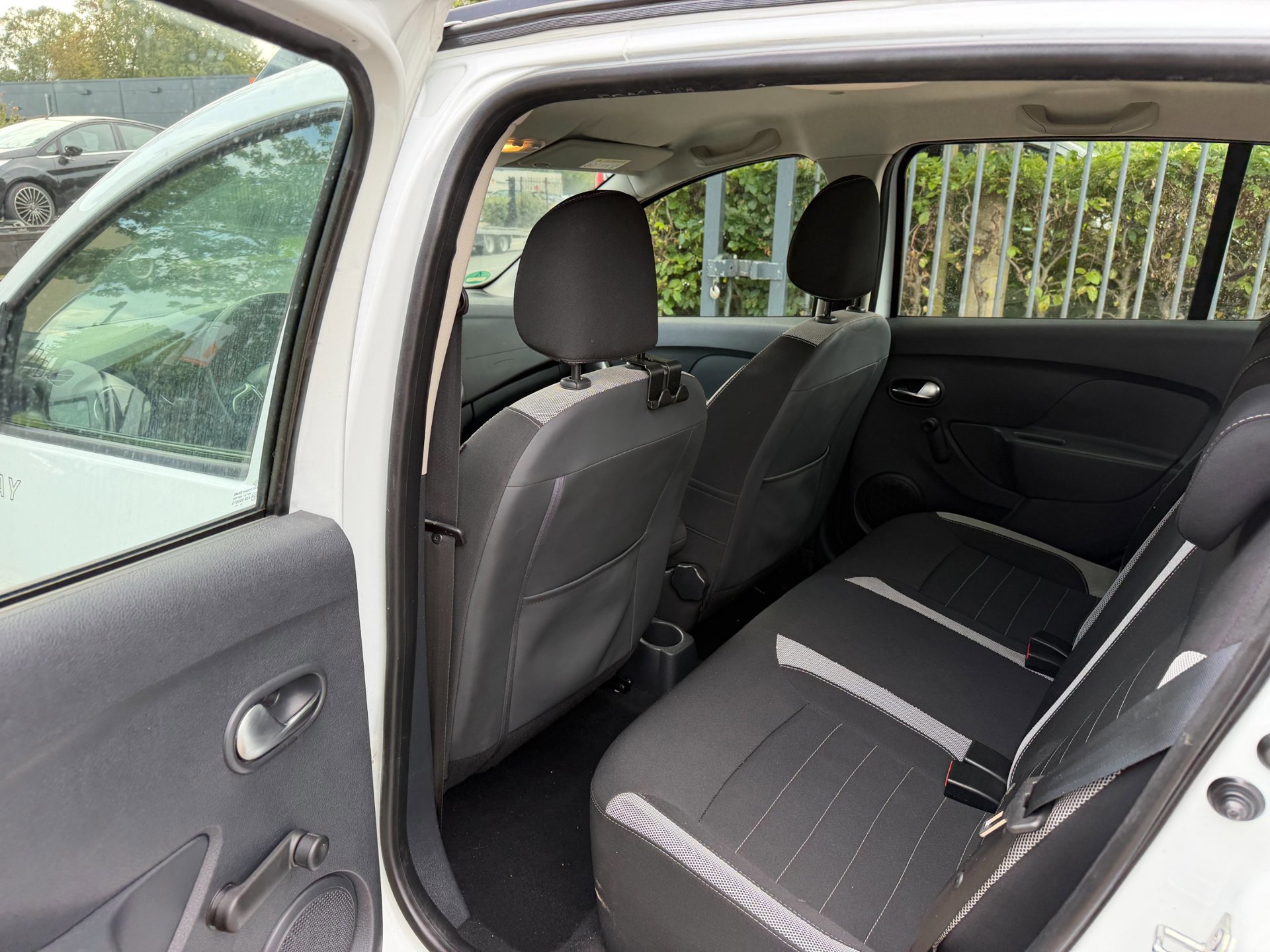 Dacia Sandero 0.9 TCe SL Stepway (2019), foto 35