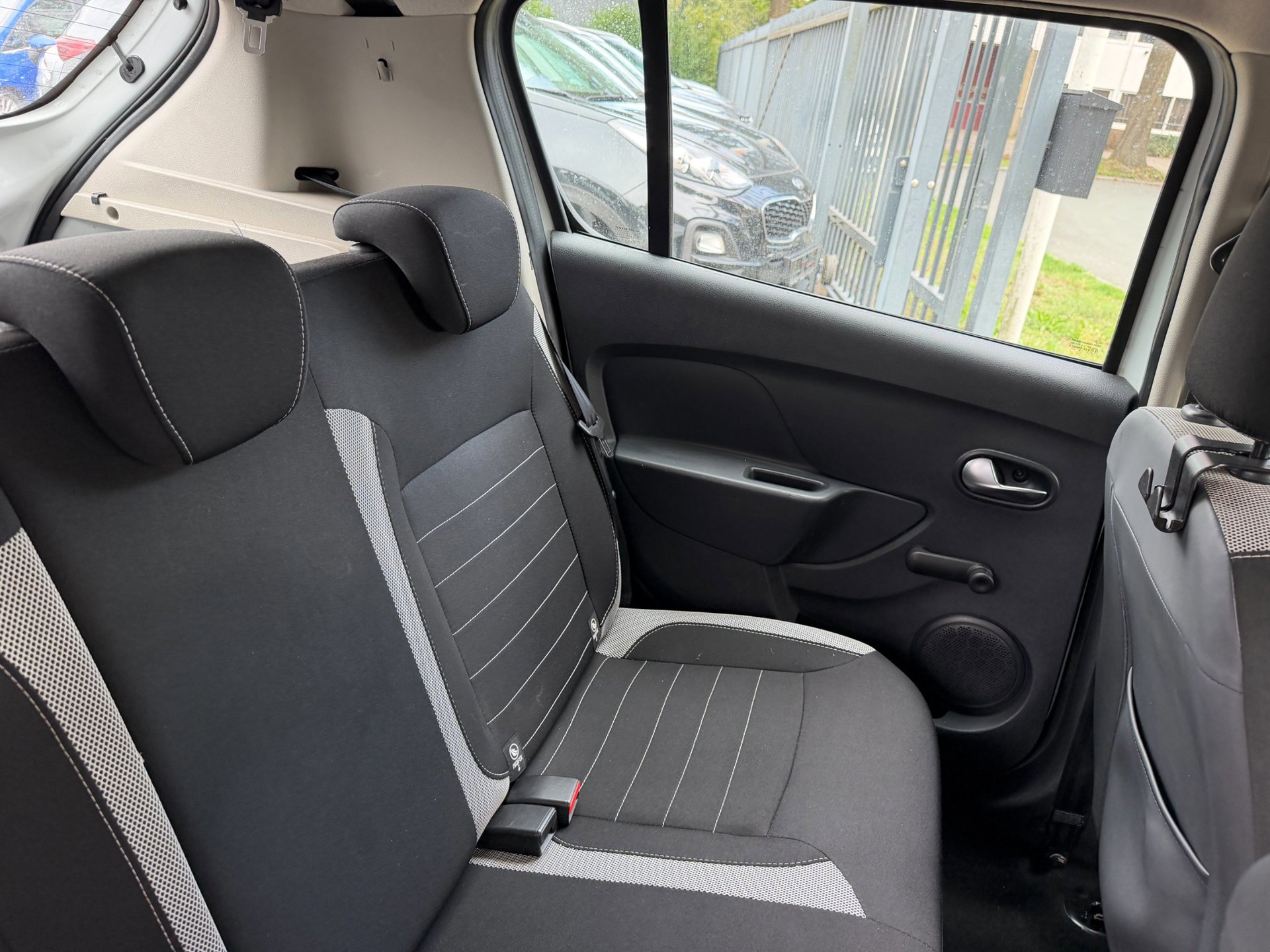 Dacia Sandero 0.9 TCe SL Stepway (2019), foto 52