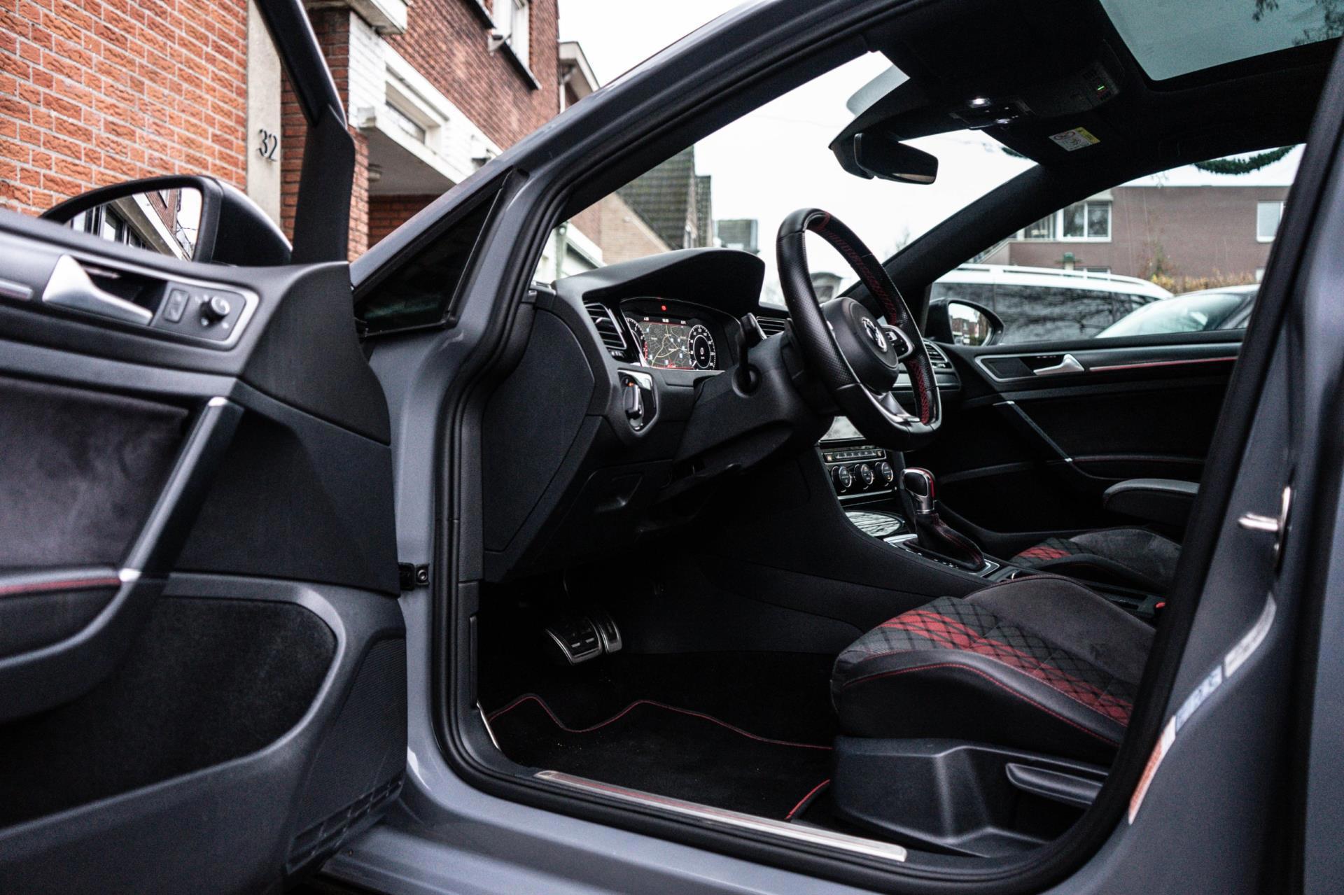 Volkswagen Golf 2.0 TSI GTI TCR 290PK (2019), foto 14