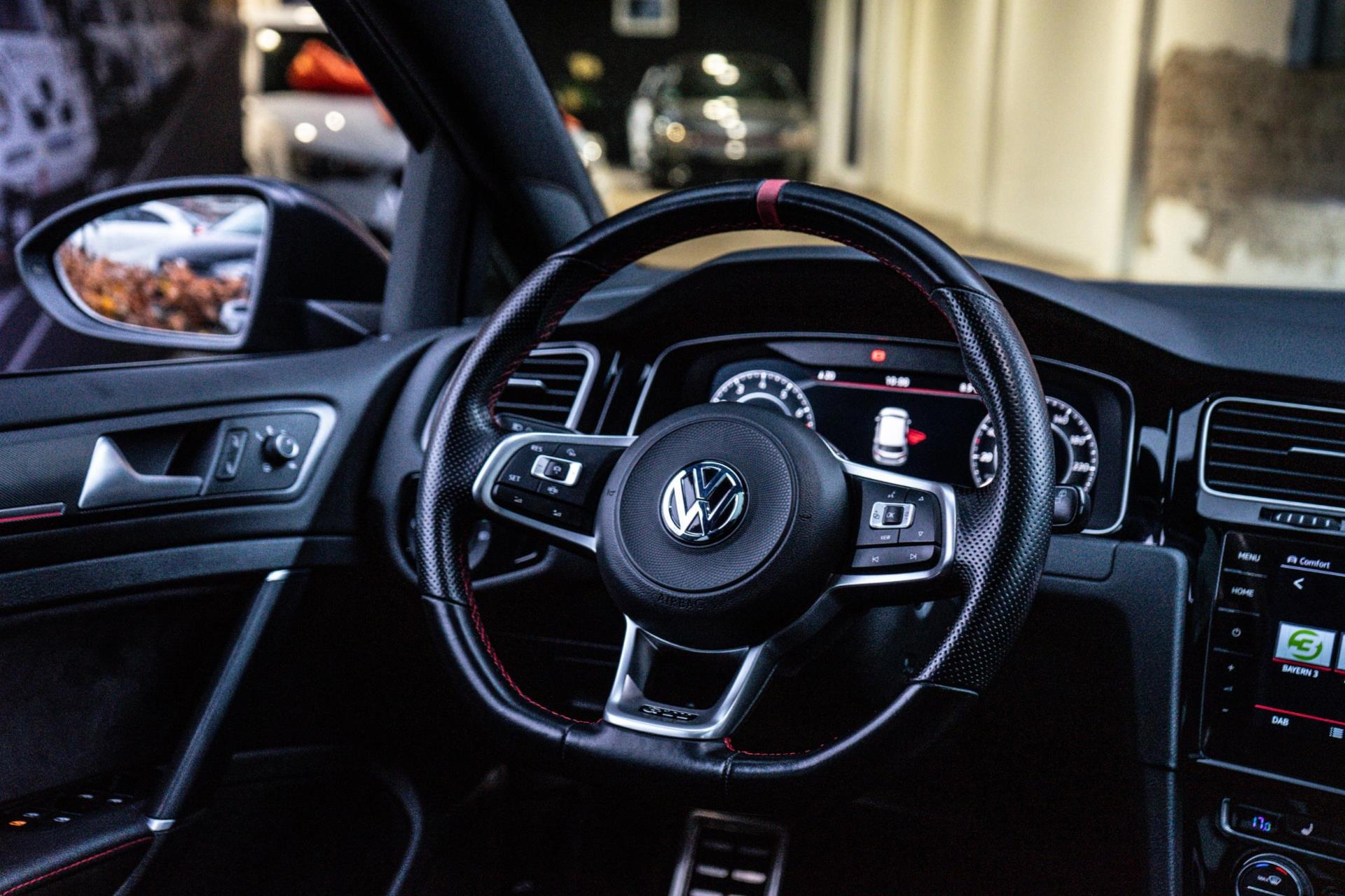 Volkswagen Golf 2.0 TSI GTI TCR 290PK (2019), foto 16