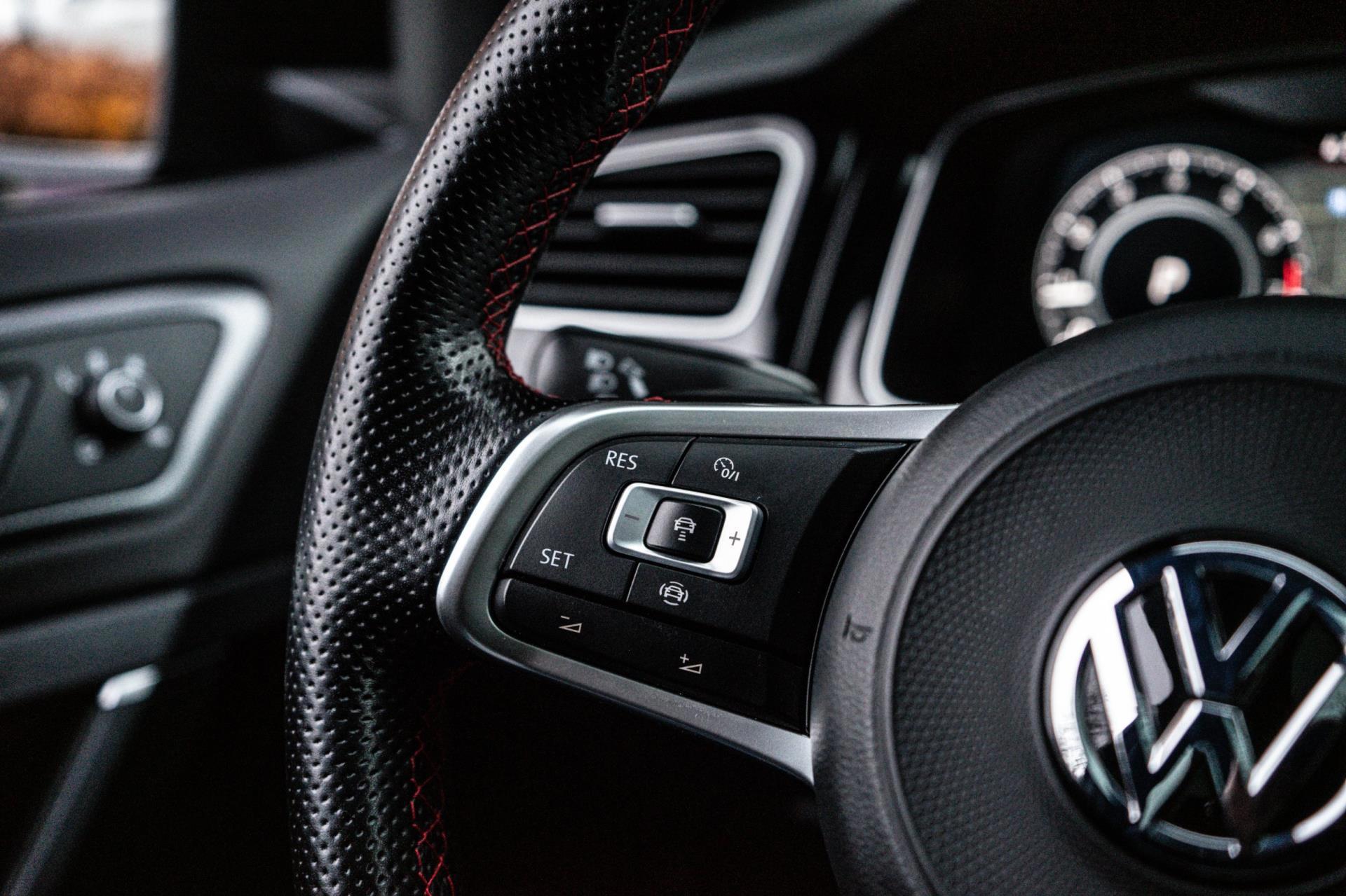 Volkswagen Golf 2.0 TSI GTI TCR 290PK (2019), foto 25