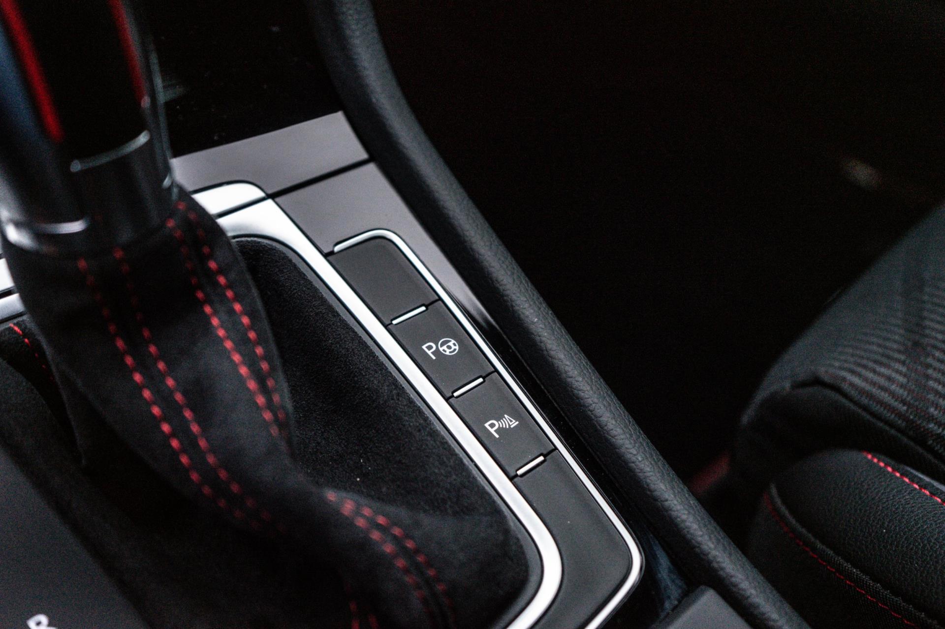 Volkswagen Golf 2.0 TSI GTI TCR 290PK (2019), foto 26