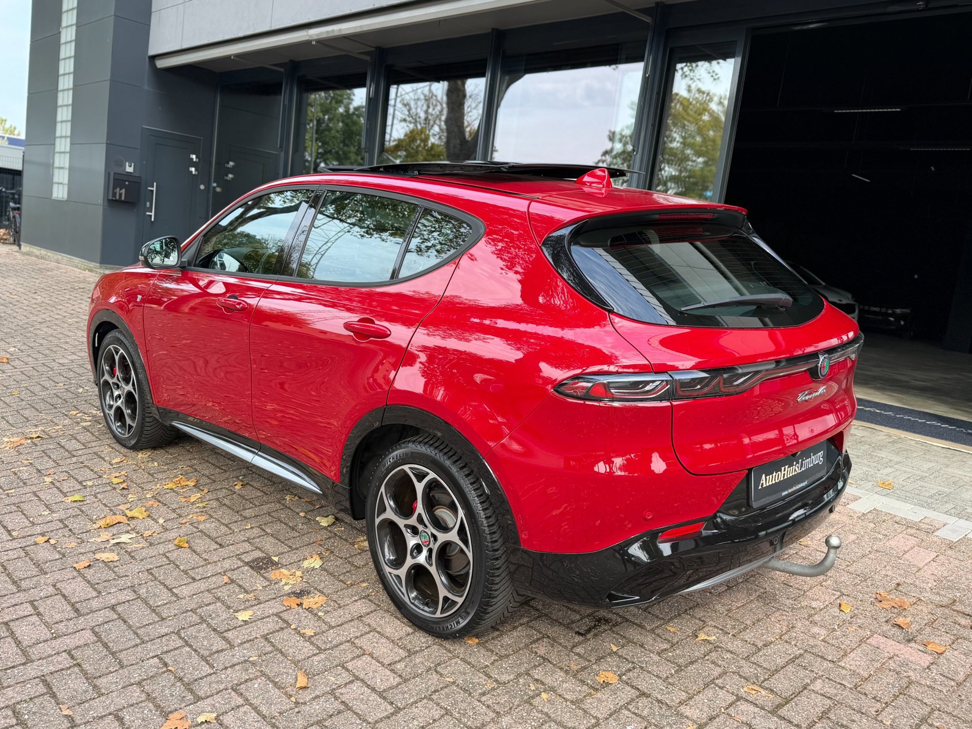 Alfa Romeo Tonale 1.5T Hybrid Ti (2023), foto 28