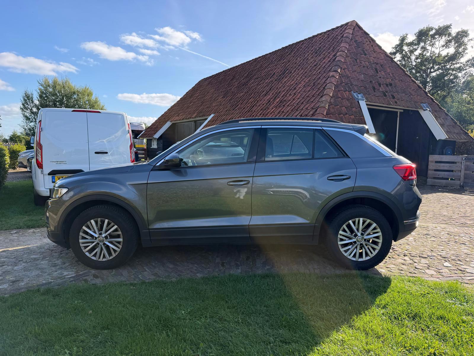 Volkswagen T-Roc 1.0 TSI Style-NL auto (2019), foto 2