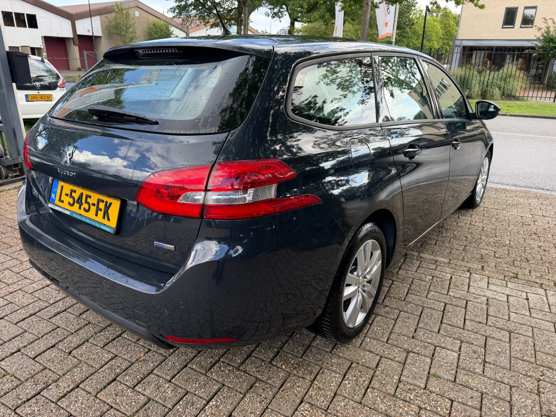 Peugeot 308 SW 1.2 PureTech Blue Lease (2017), foto 15