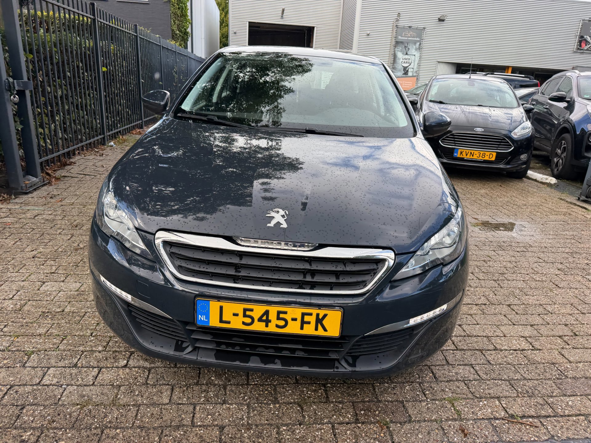 Peugeot 308 SW 1.2 PureTech Blue Lease (2017), foto 4