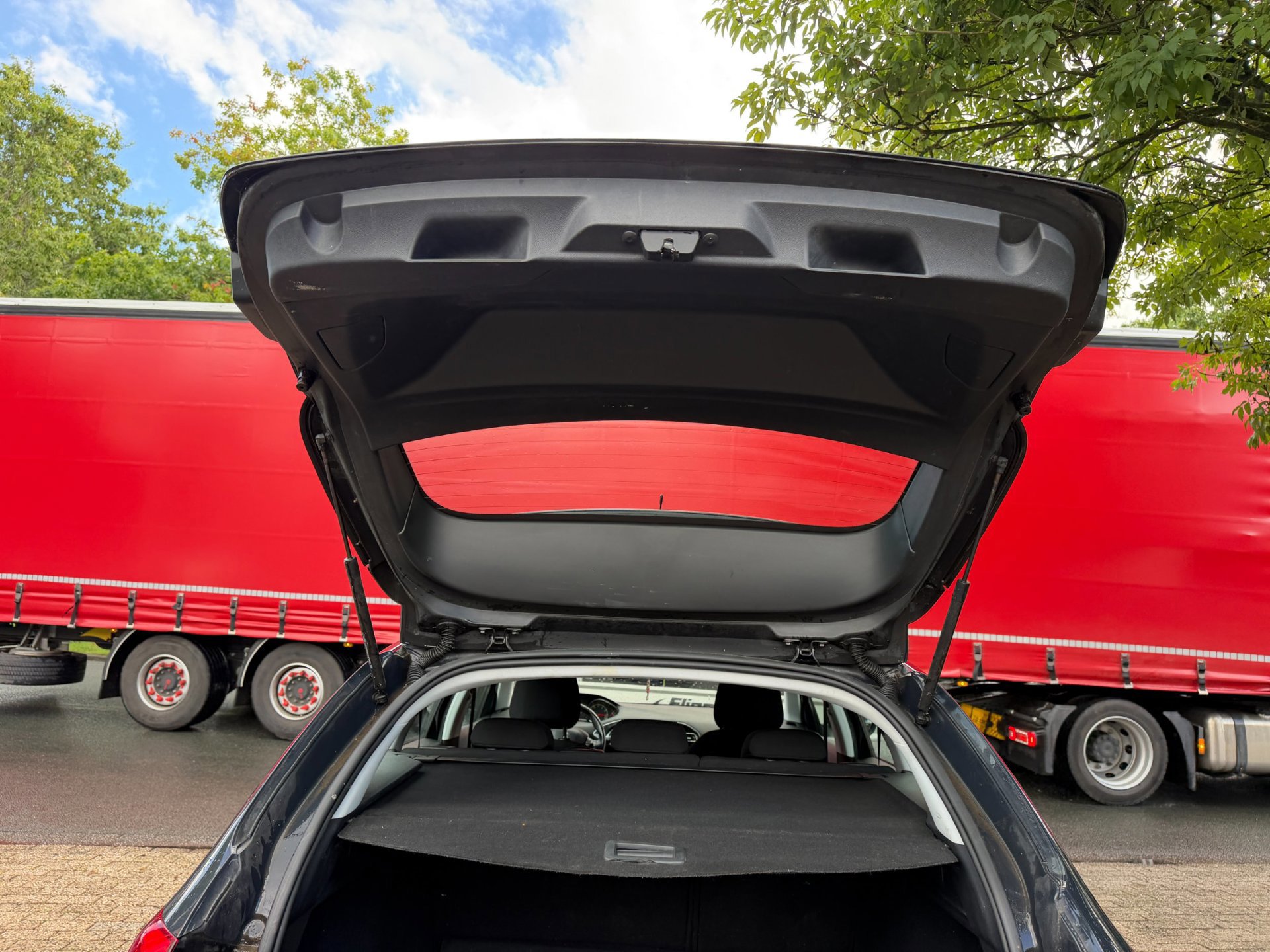 Peugeot 308 SW 1.2 PureTech Blue Lease (2017), foto 43