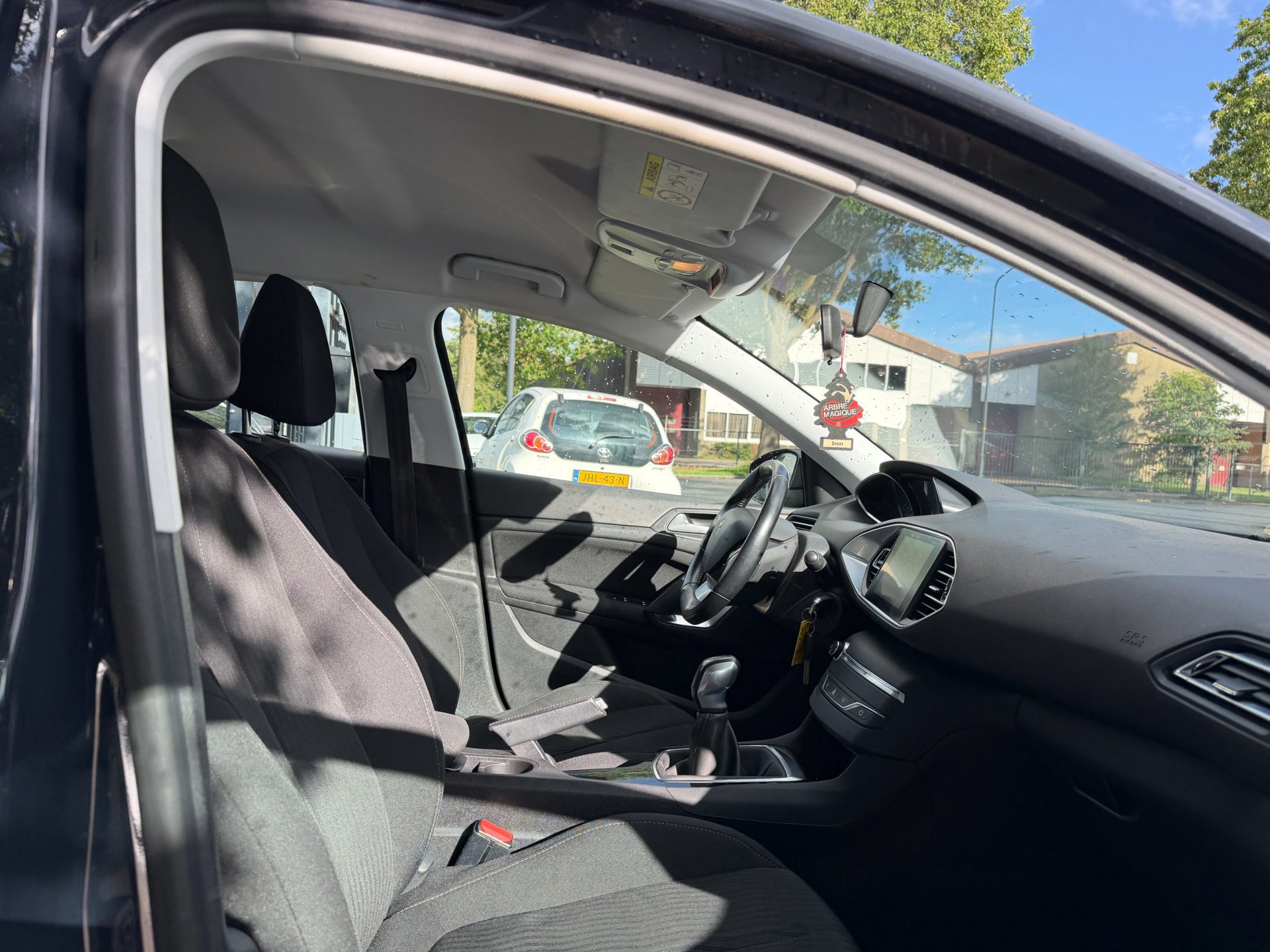 Peugeot 308 SW 1.2 PureTech Blue Lease (2017), foto 58