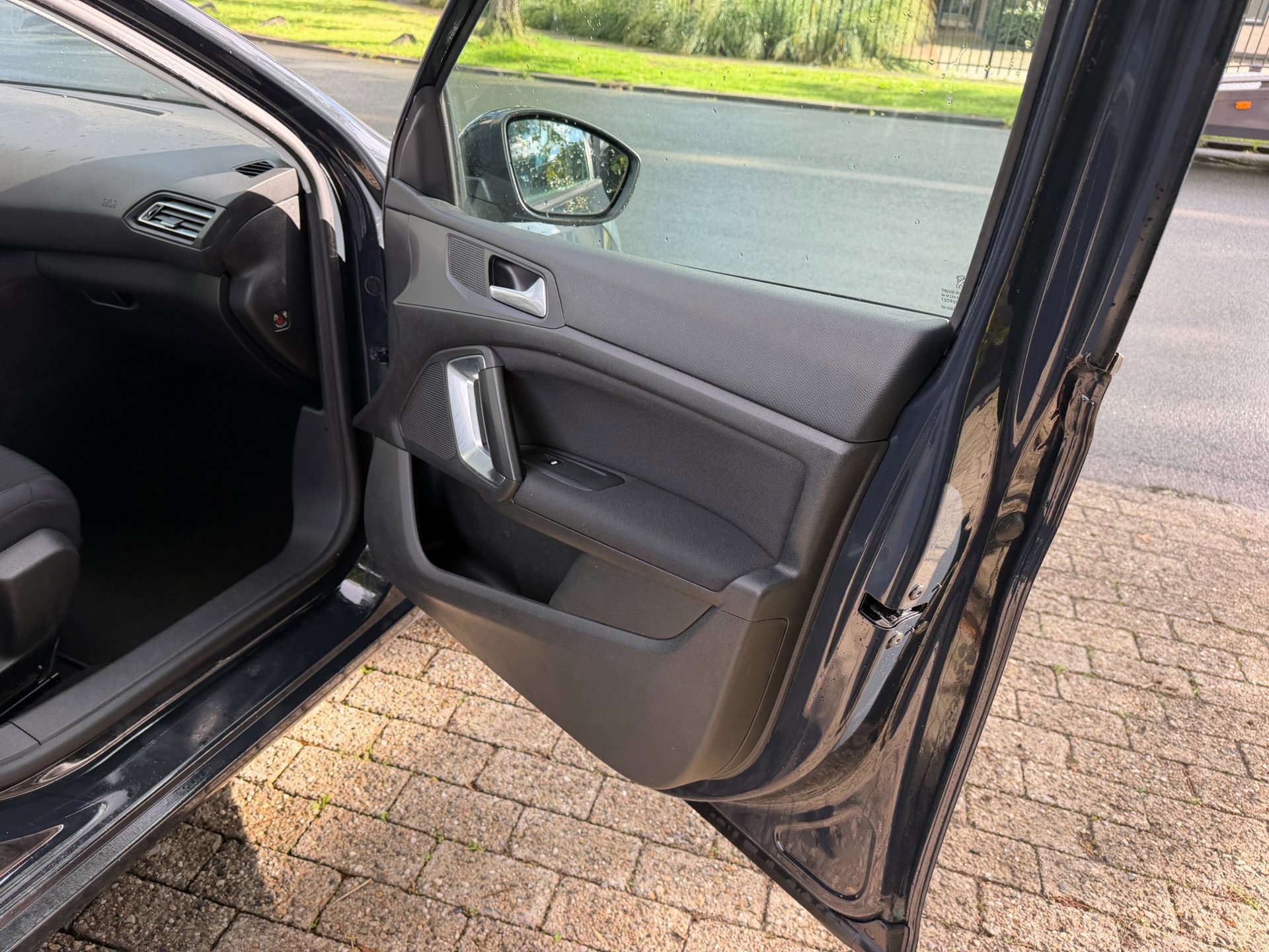 Peugeot 308 SW 1.2 PureTech Blue Lease (2017), foto 59