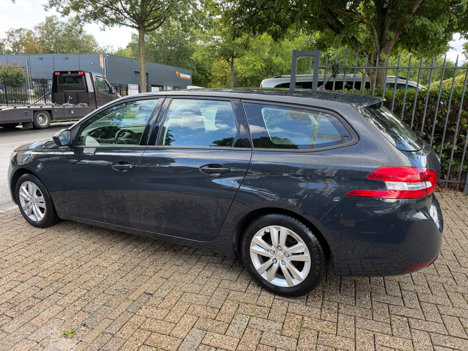 Peugeot 308 SW 1.2 PureTech Blue Lease (2017), foto 10