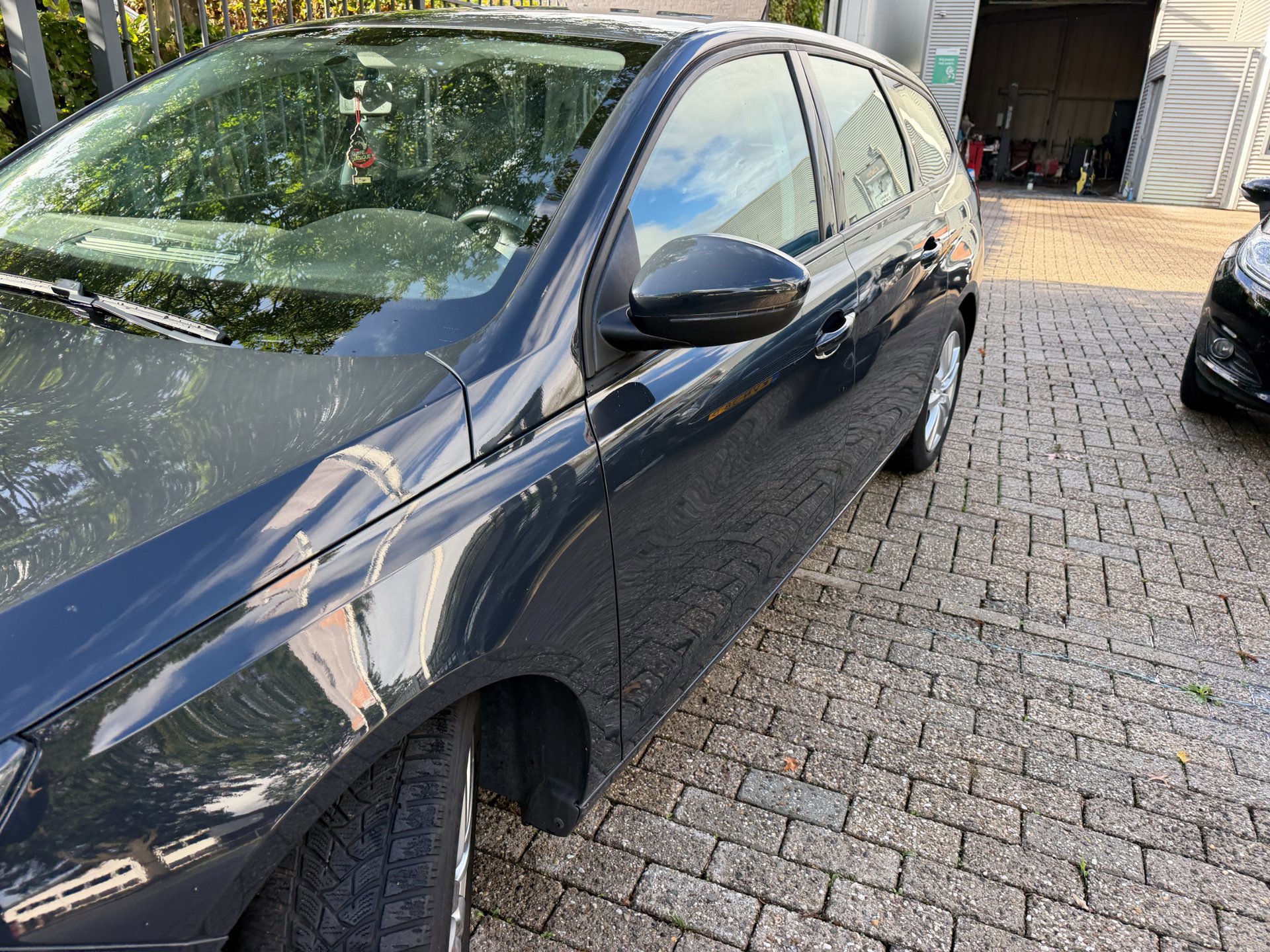 Peugeot 308 SW 1.2 PureTech Blue Lease (2017), foto 98