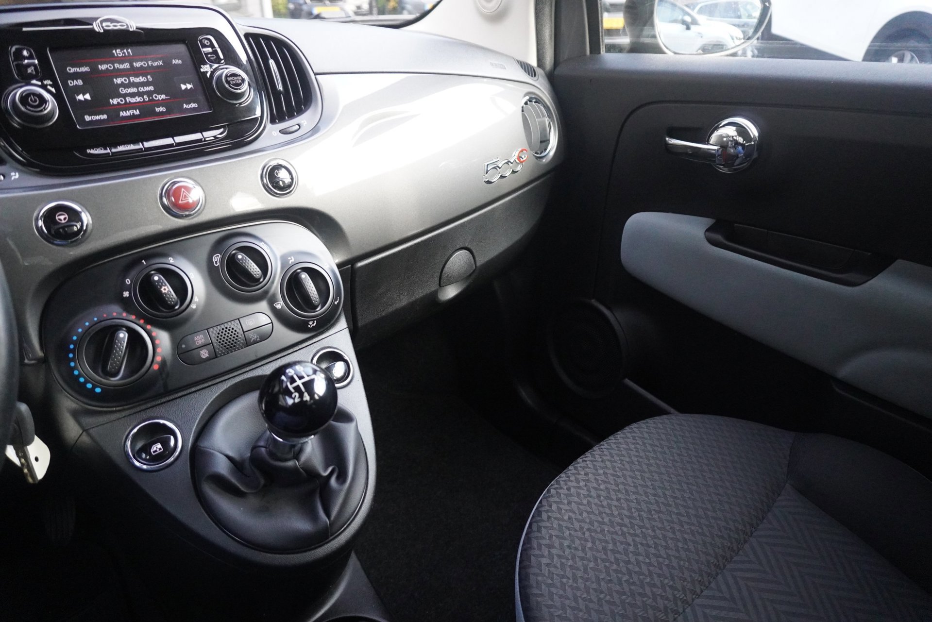 Fiat 500 C 1.2 Young (2019), foto 18