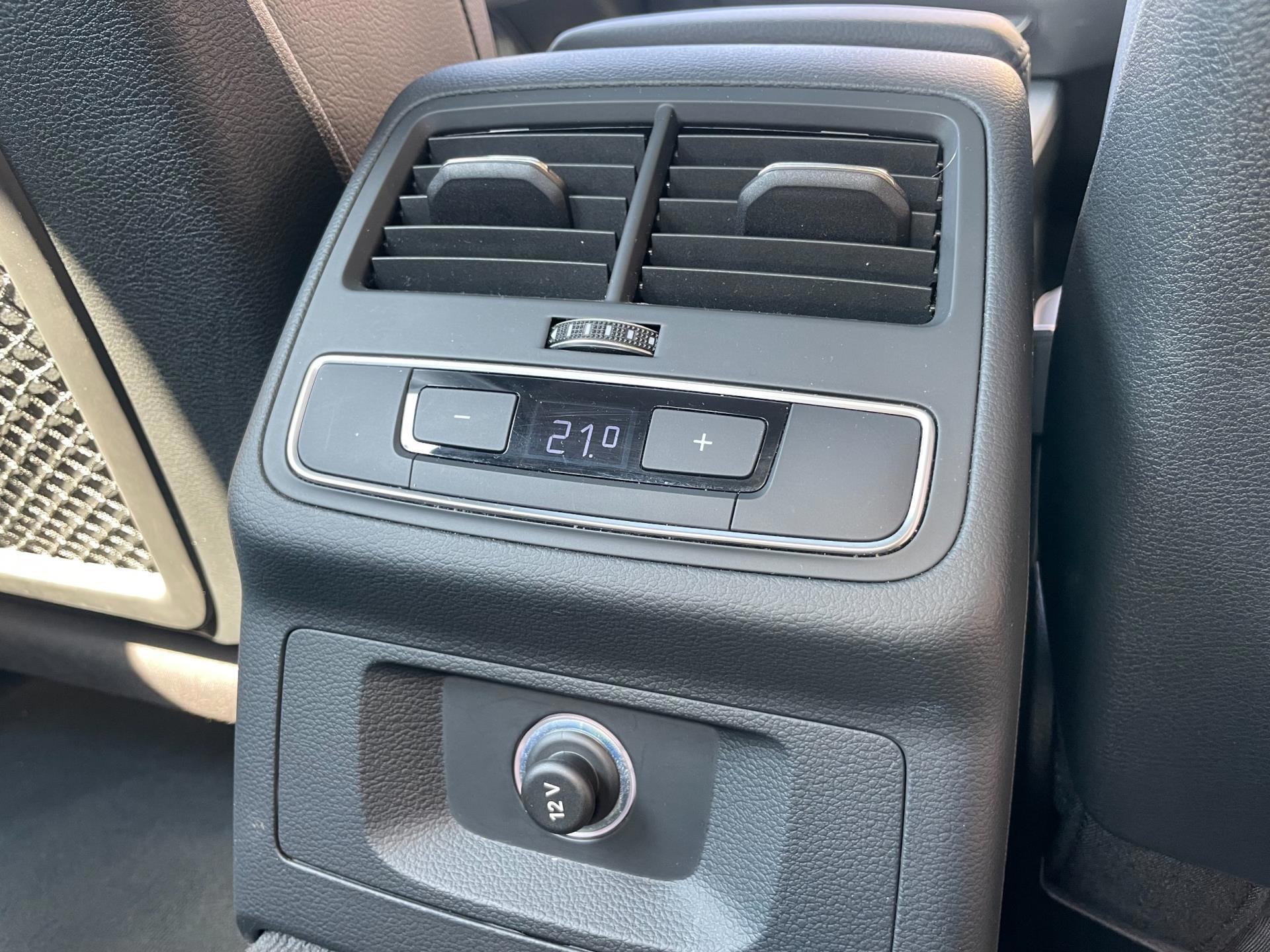 Audi A4 40 TDI 190pk S-Line AUT 2019 (2019), foto 22