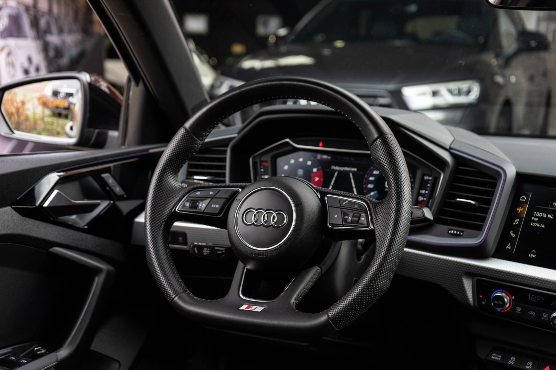 Audi A1 Sportback 40 TFSI Edition One B&O (2019), foto 14