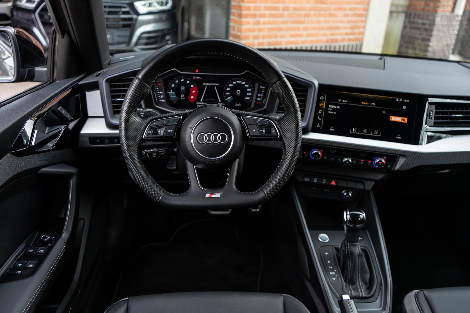 Audi A1 Sportback 40 TFSI Edition One B&O (2019), foto 15