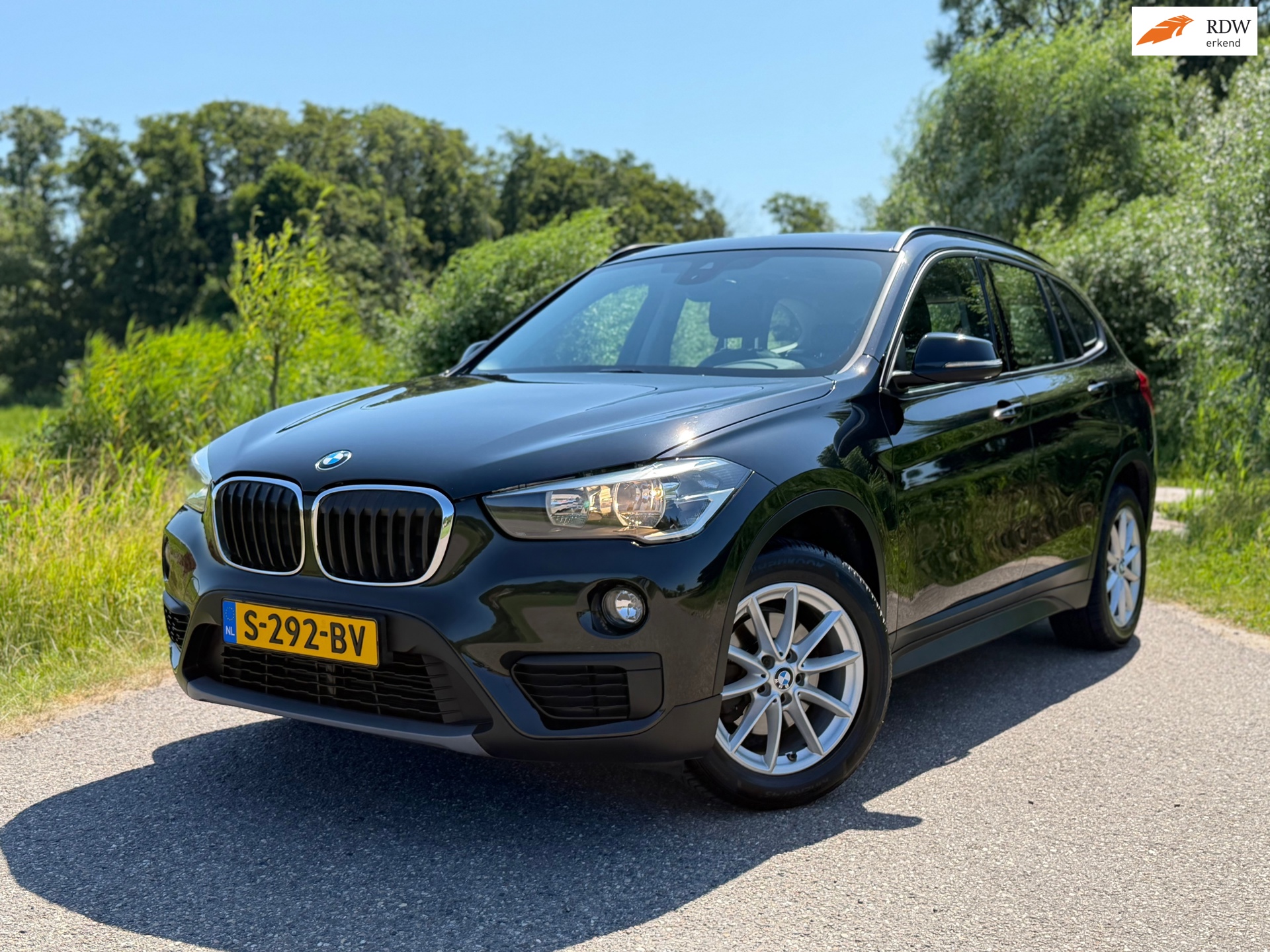 BMW X1 SDrive18i High Executive (2017), foto 1