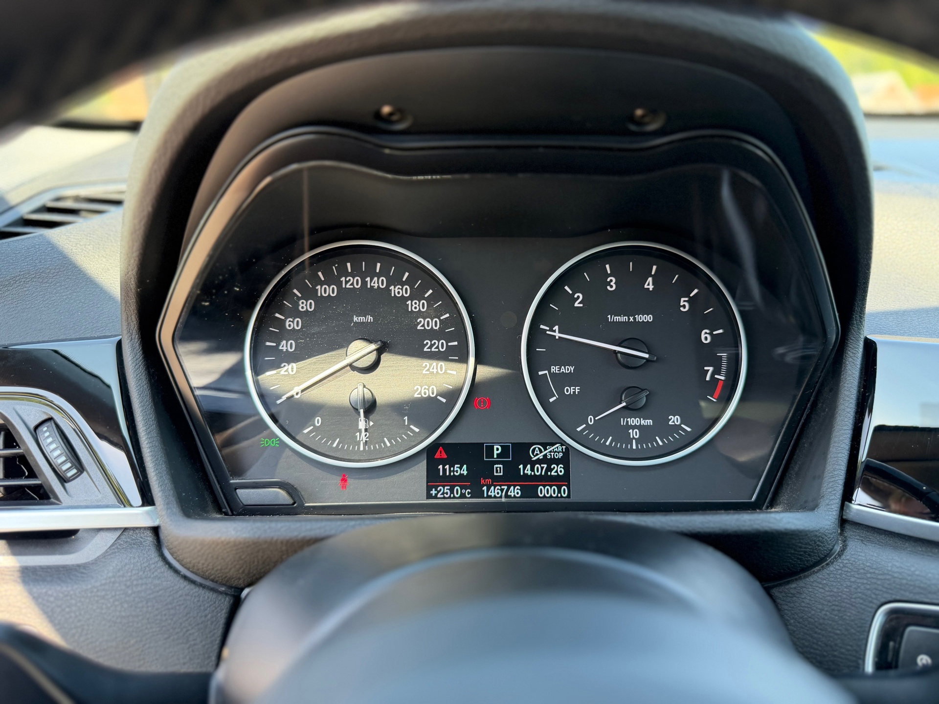 BMW X1 SDrive18i High Executive (2017), foto 13