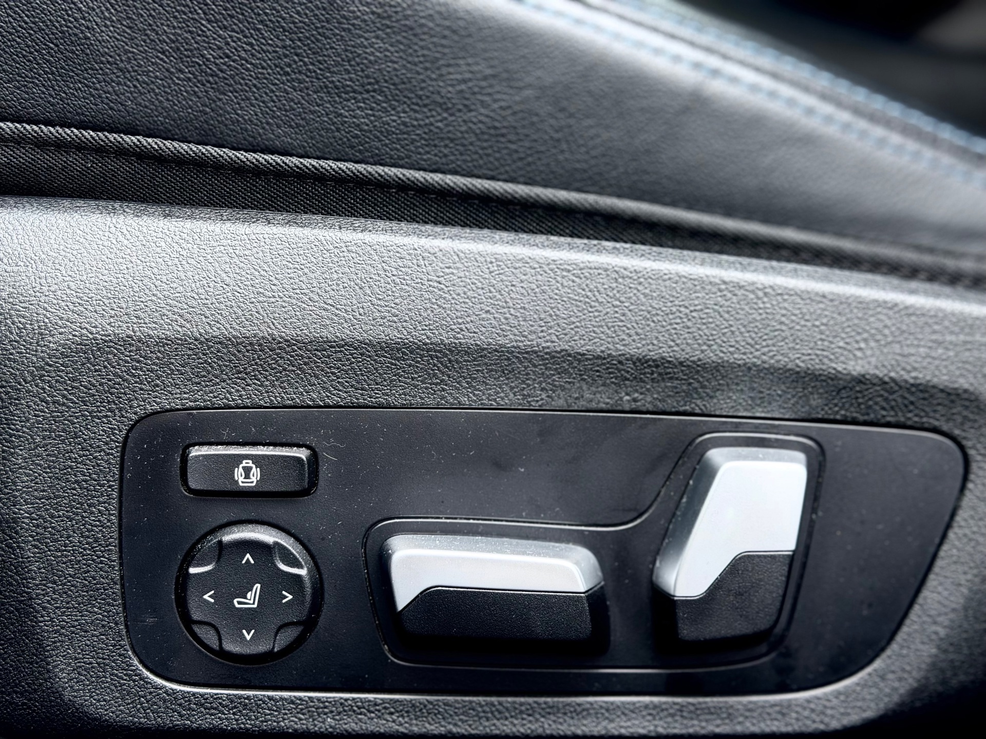 BMW 3-Serie M340i xDrive M seats (2022), foto 16