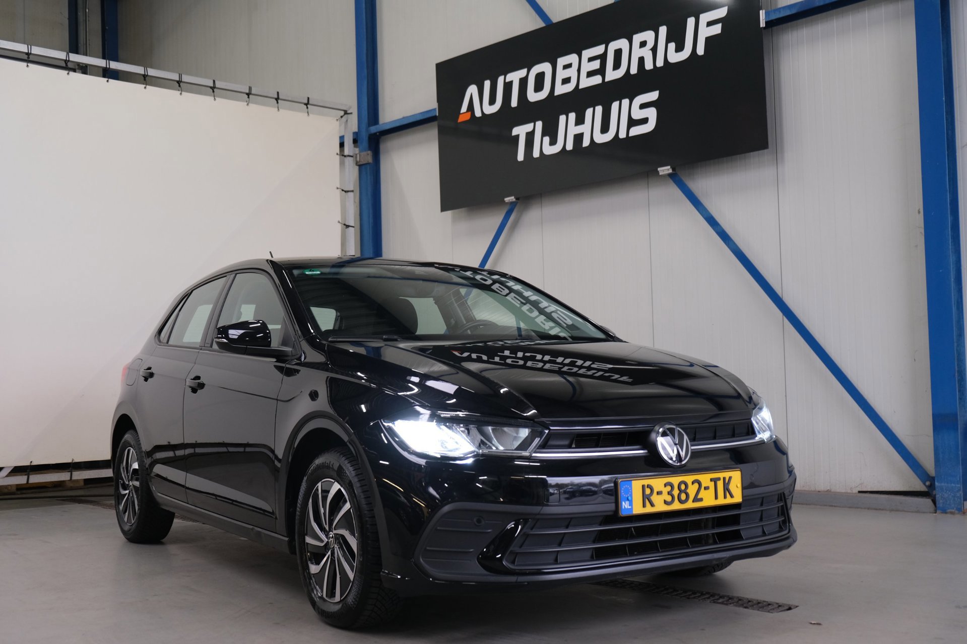 Volkswagen Polo 1.0 TSI Life (2022), foto 1