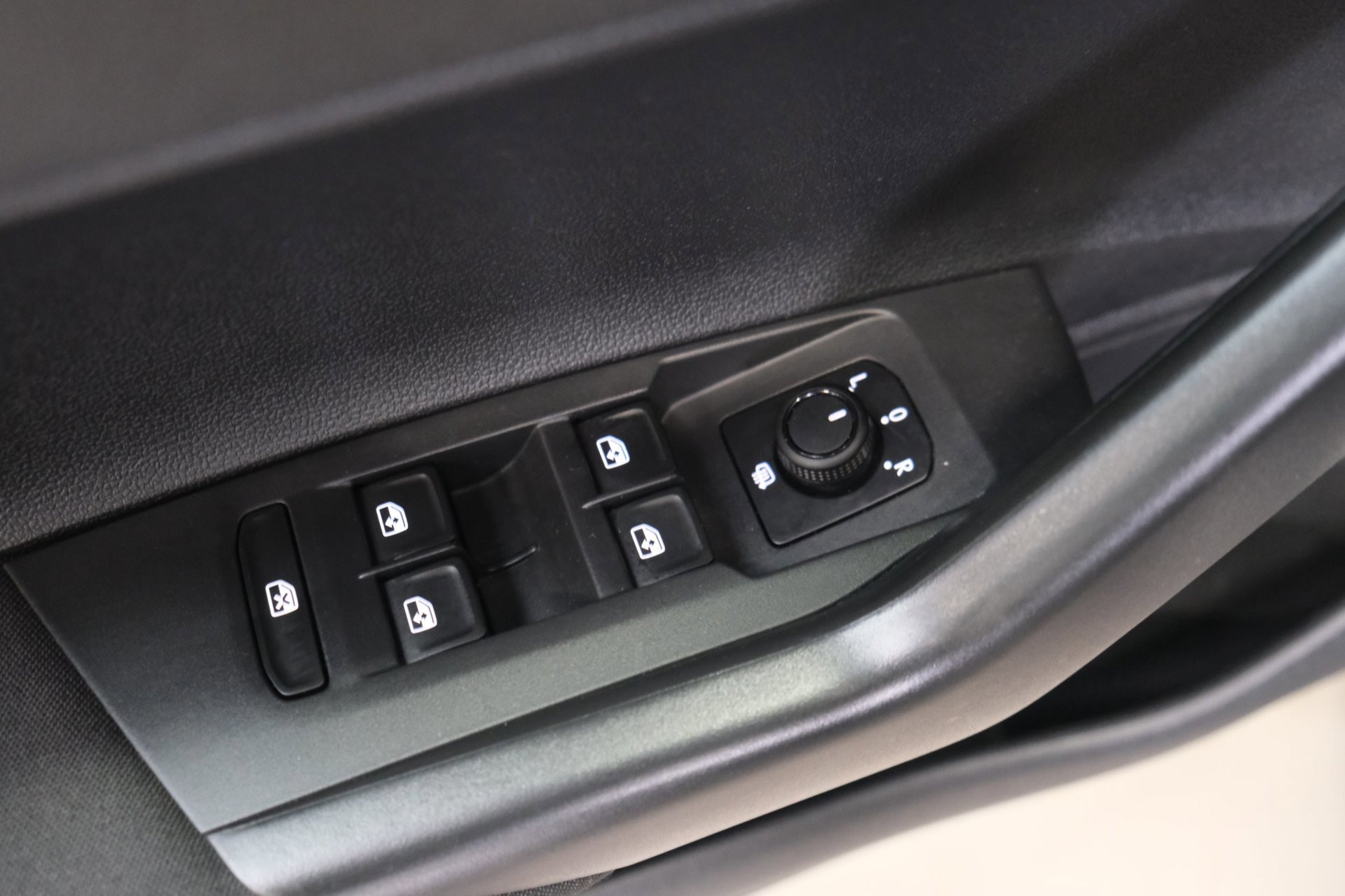 Volkswagen Polo 1.0 TSI Life (2022), foto 12