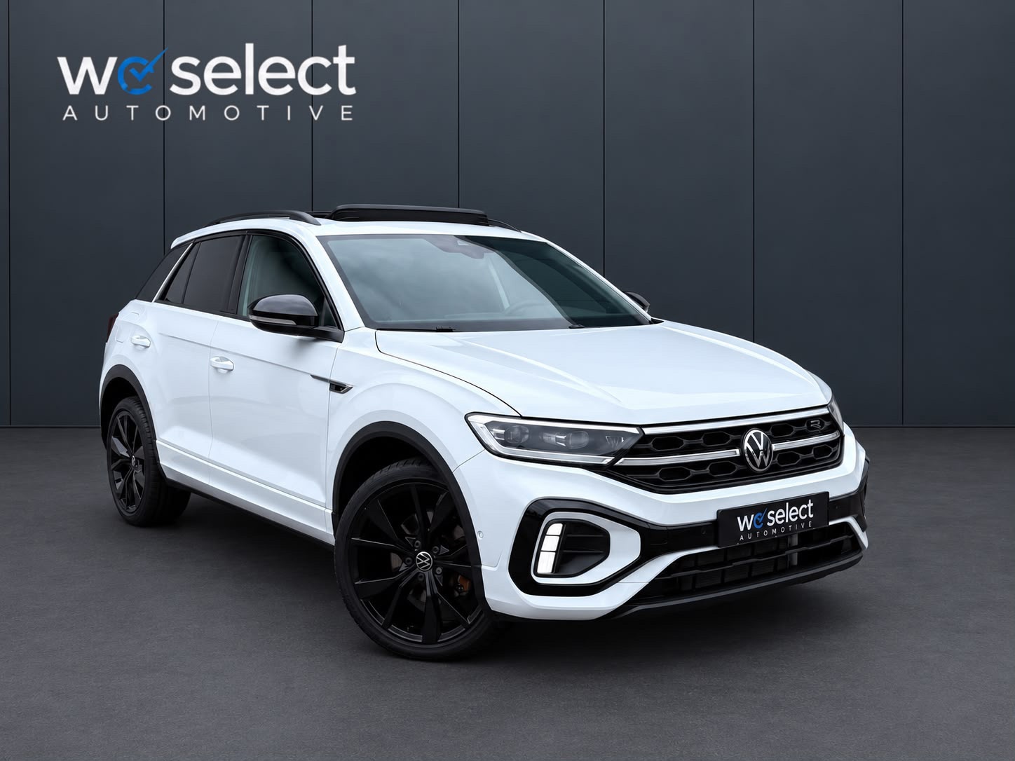 Volkswagen T-Roc 1.5 TSI R-Line (2023), foto 1