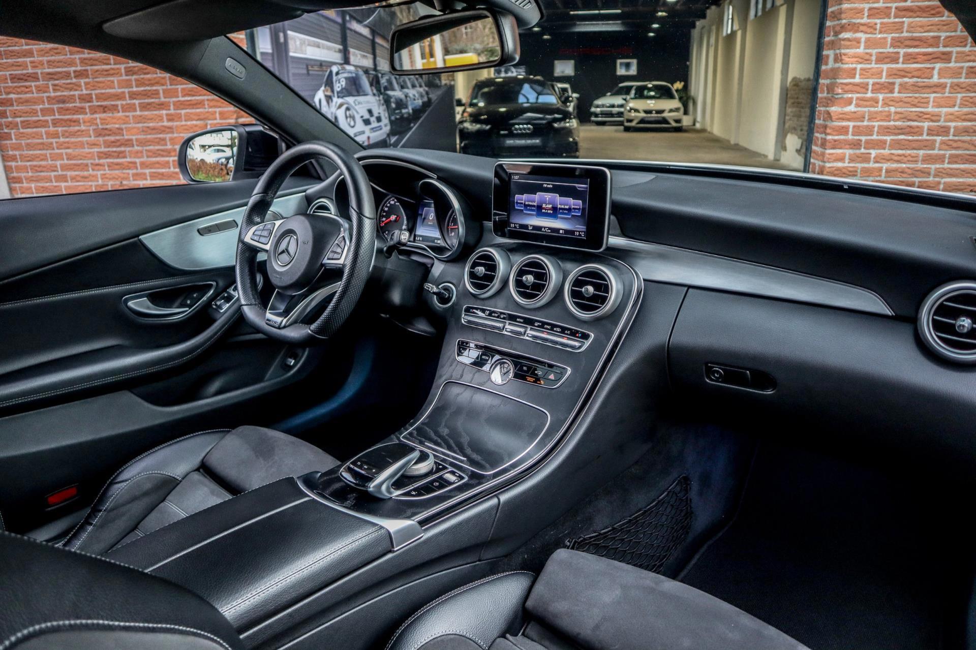 Mercedes-Benz C-klasse Coupé 200 AMG Line (2016), foto 11