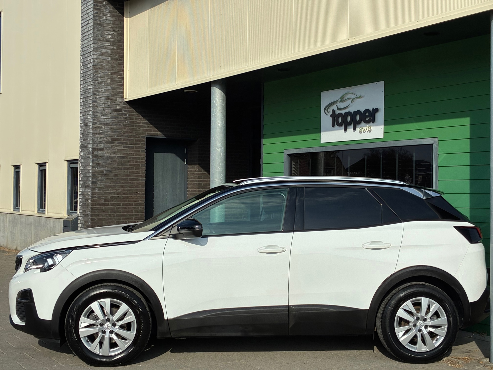 Peugeot 3008 1.2 PureTech Active (2019), foto 6