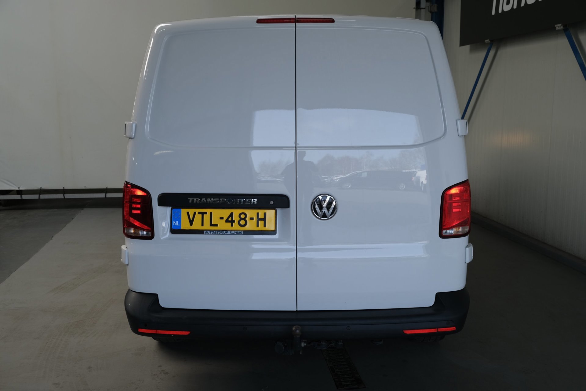 Volkswagen Transporter 2.0 TDI L2H1 28 (2023), foto 8