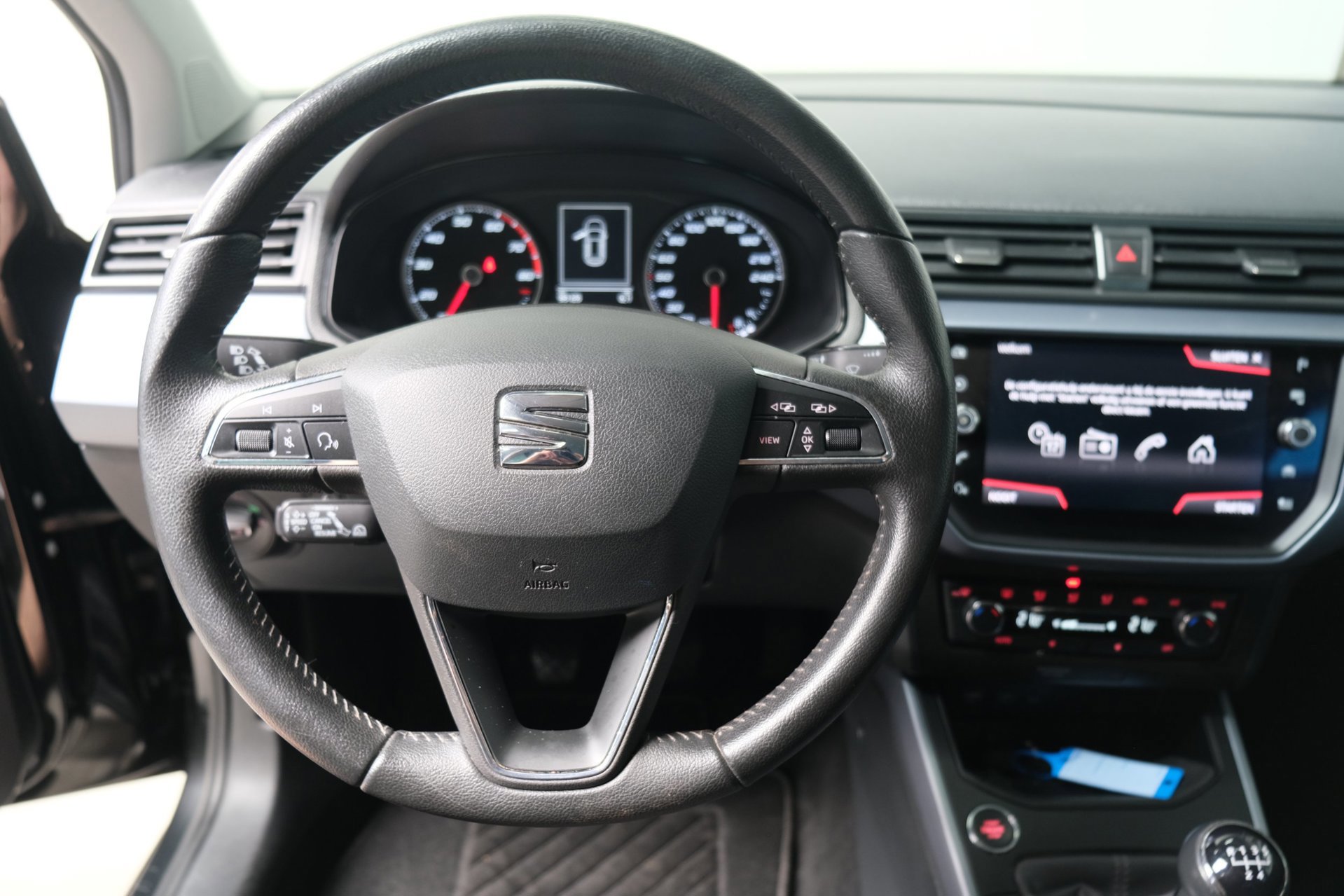 Seat Arona 1.0 TSI Style Business Intense (2019), foto 14