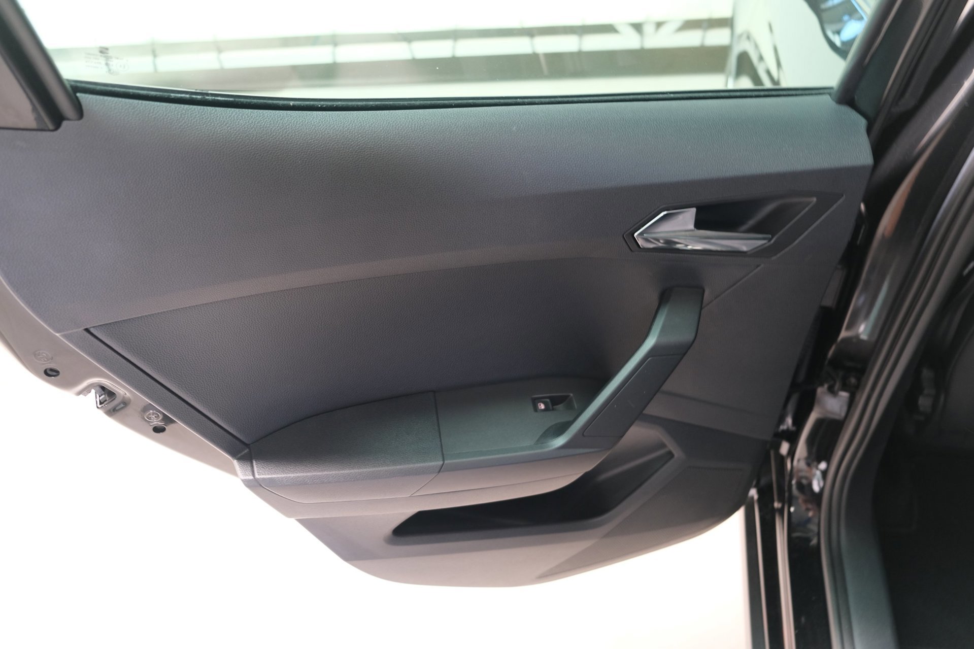 Seat Arona 1.0 TSI Style Business Intense (2019), foto 8