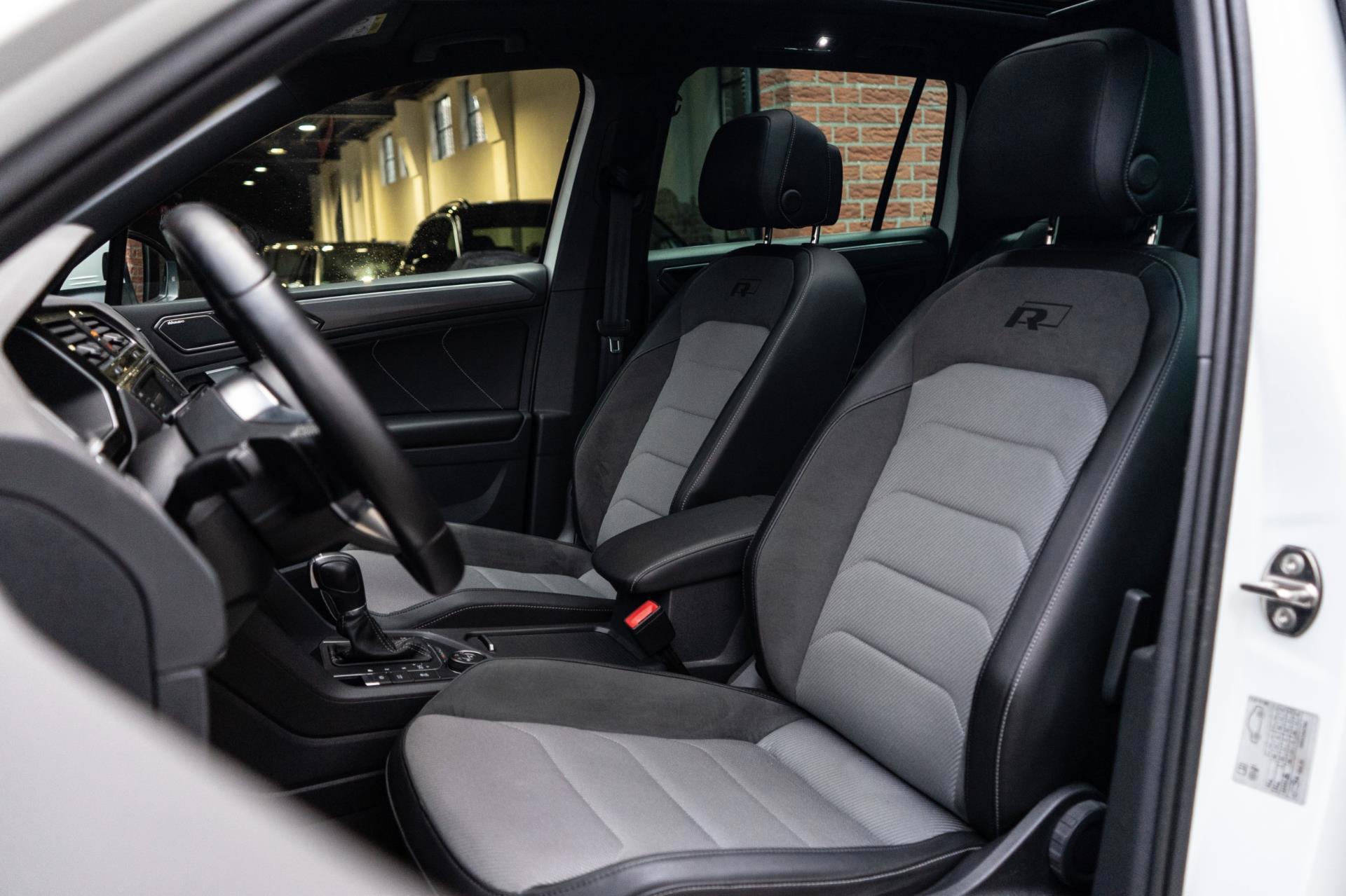 Volkswagen Tiguan 2.0 TSI 4Motion R-Line (2017), foto 18